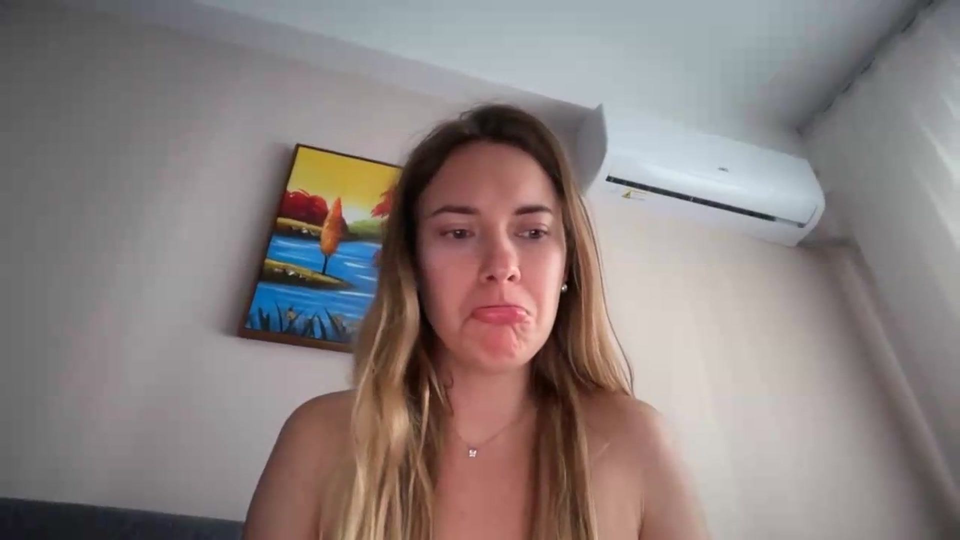 Gallery image thumbnail from SkySunFlower's myfreecams stream on, 07/21/2026, 06:55 image 9 of 20