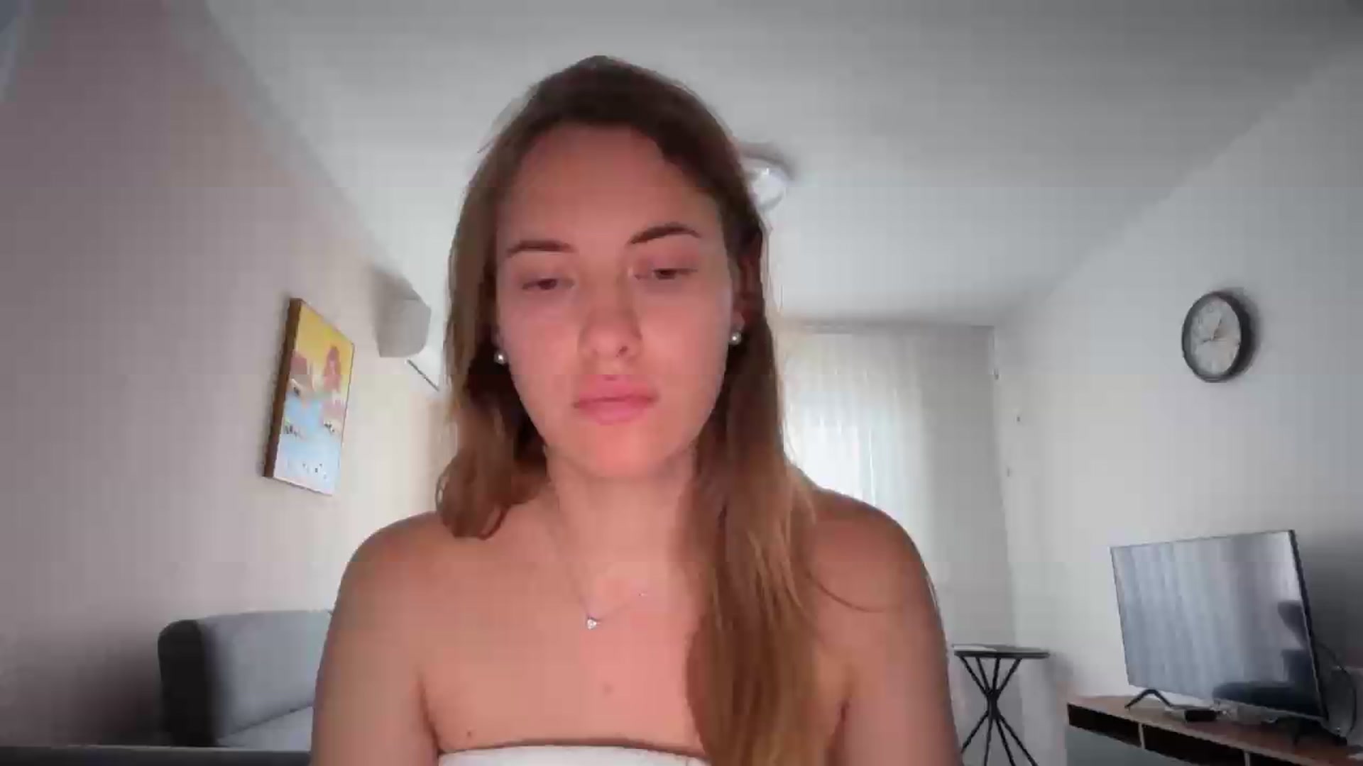 Gallery image thumbnail from SkySunFlower's myfreecams stream on, 07/21/2026, 07:41 image 8 of 20