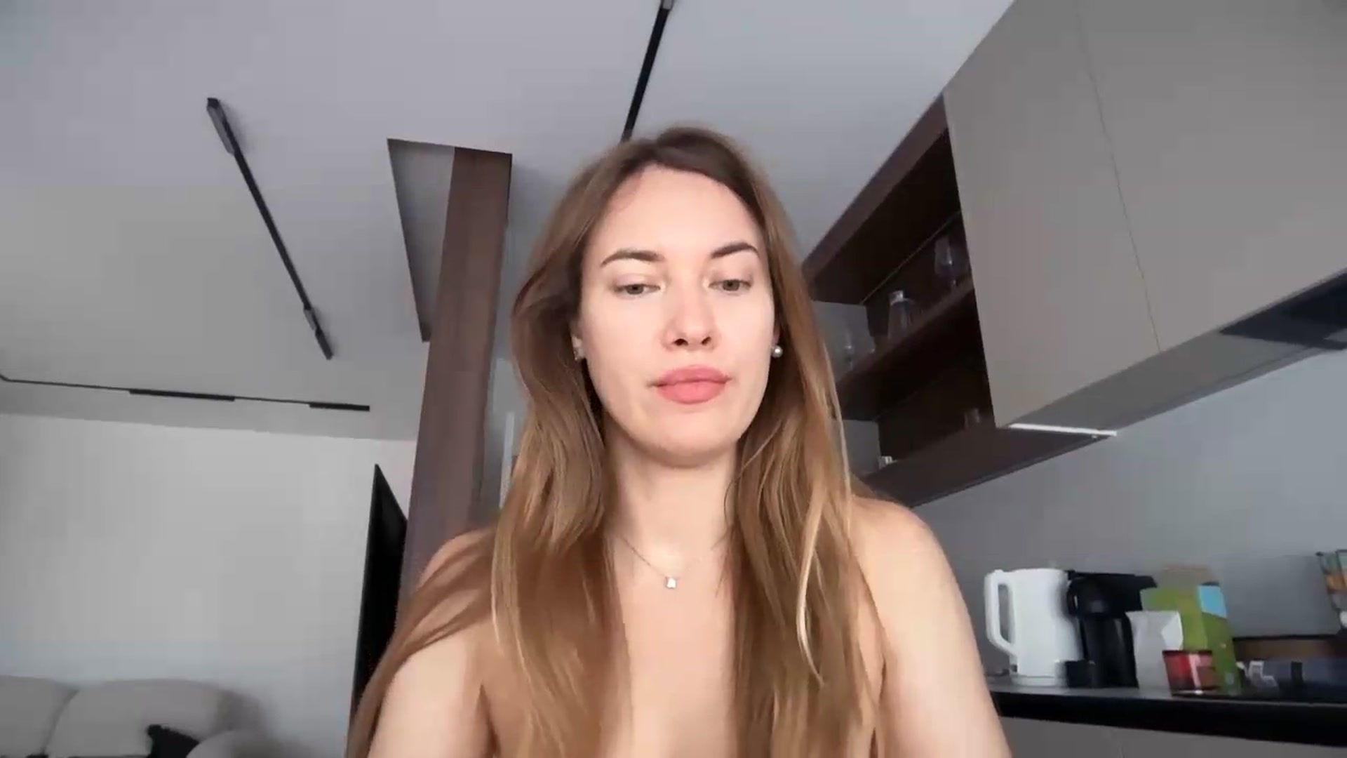 Gallery image thumbnail from SkySunFlower's myfreecams stream on, 07/28/2026, 13:17 image 20 of 20