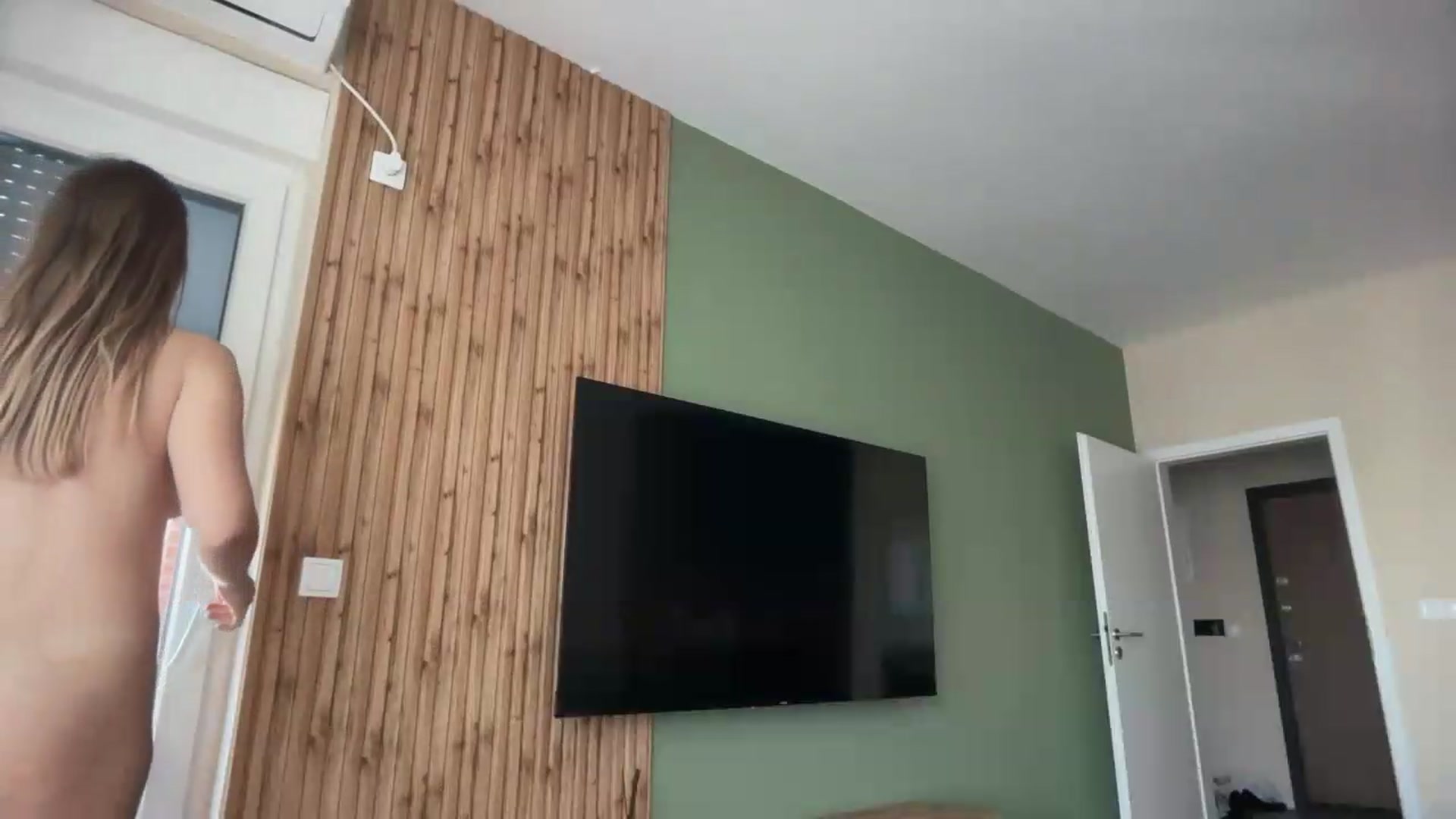 Gallery image thumbnail from SkySunFlower's myfreecams stream on, 08/04/2026, 06:20 image 18 of 20