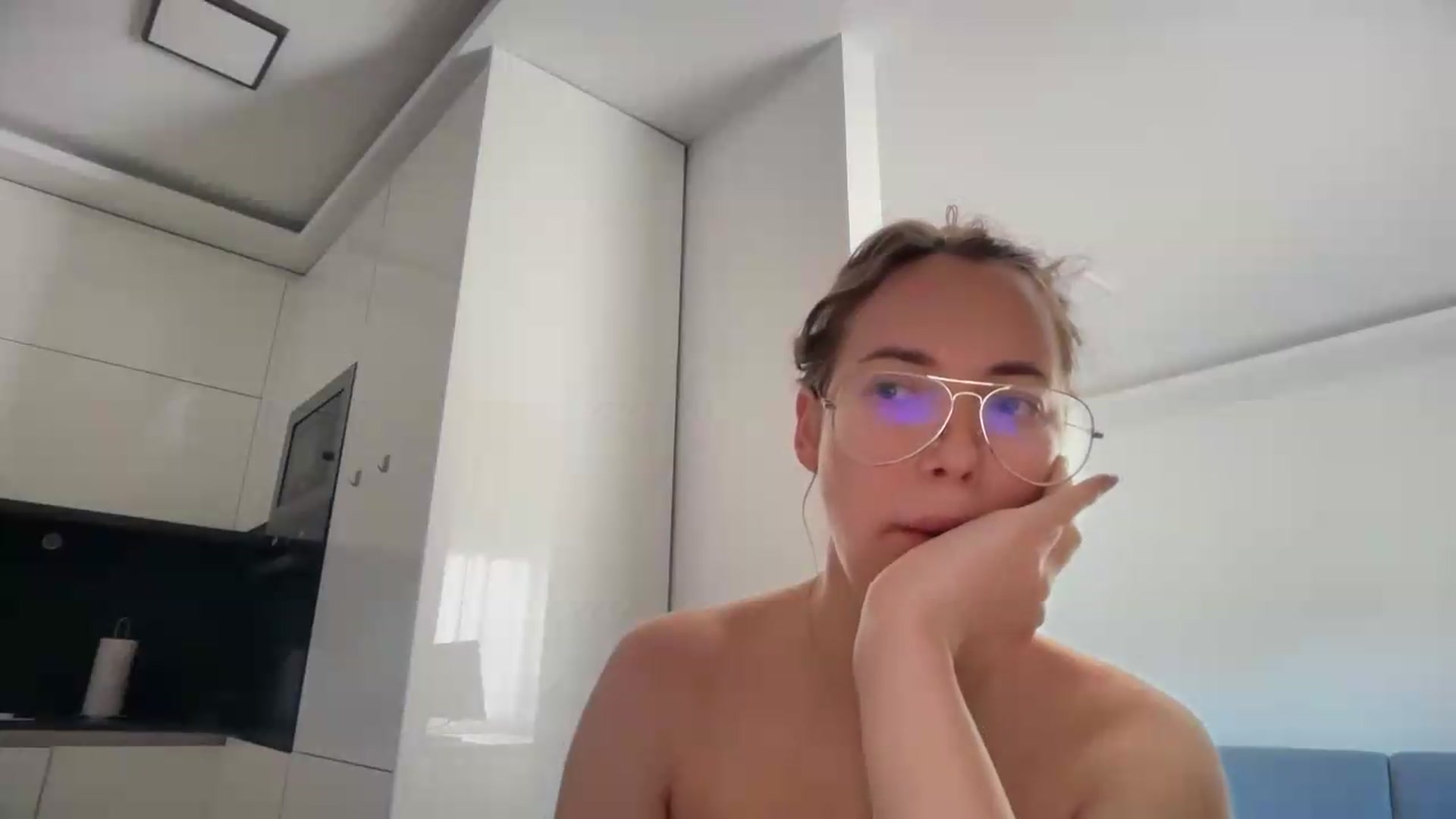 Gallery image thumbnail from SkySunFlower's myfreecams stream on, 08/08/2026, 06:42 image 6 of 20