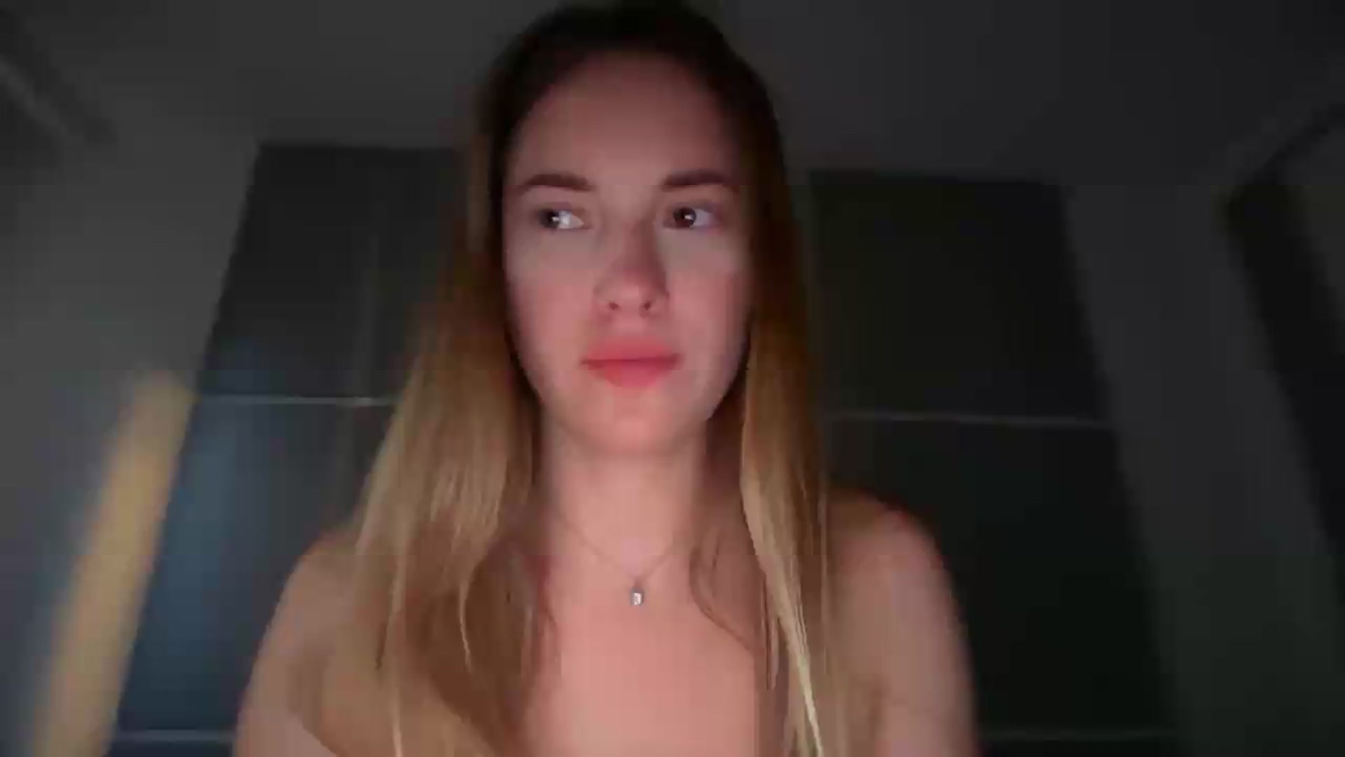 Gallery image thumbnail from SkySunFlower's myfreecams stream on, 08/11/2026, 18:09 image 2 of 20