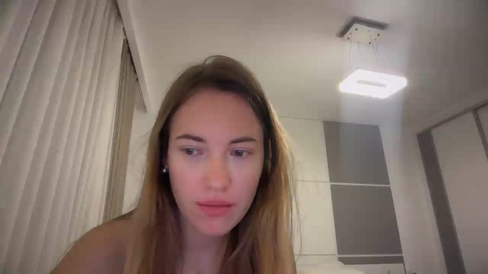 Gallery image thumbnail from SkySunFlower's myfreecams stream on, 08/12/2026, 01:47 image 6 of 20