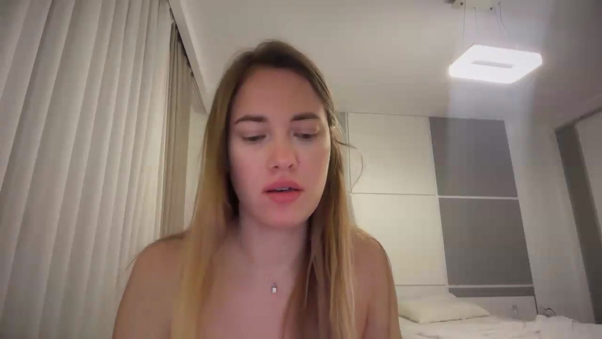 Gallery image thumbnail from SkySunFlower's myfreecams stream on, 08/12/2026, 01:47 image 7 of 20