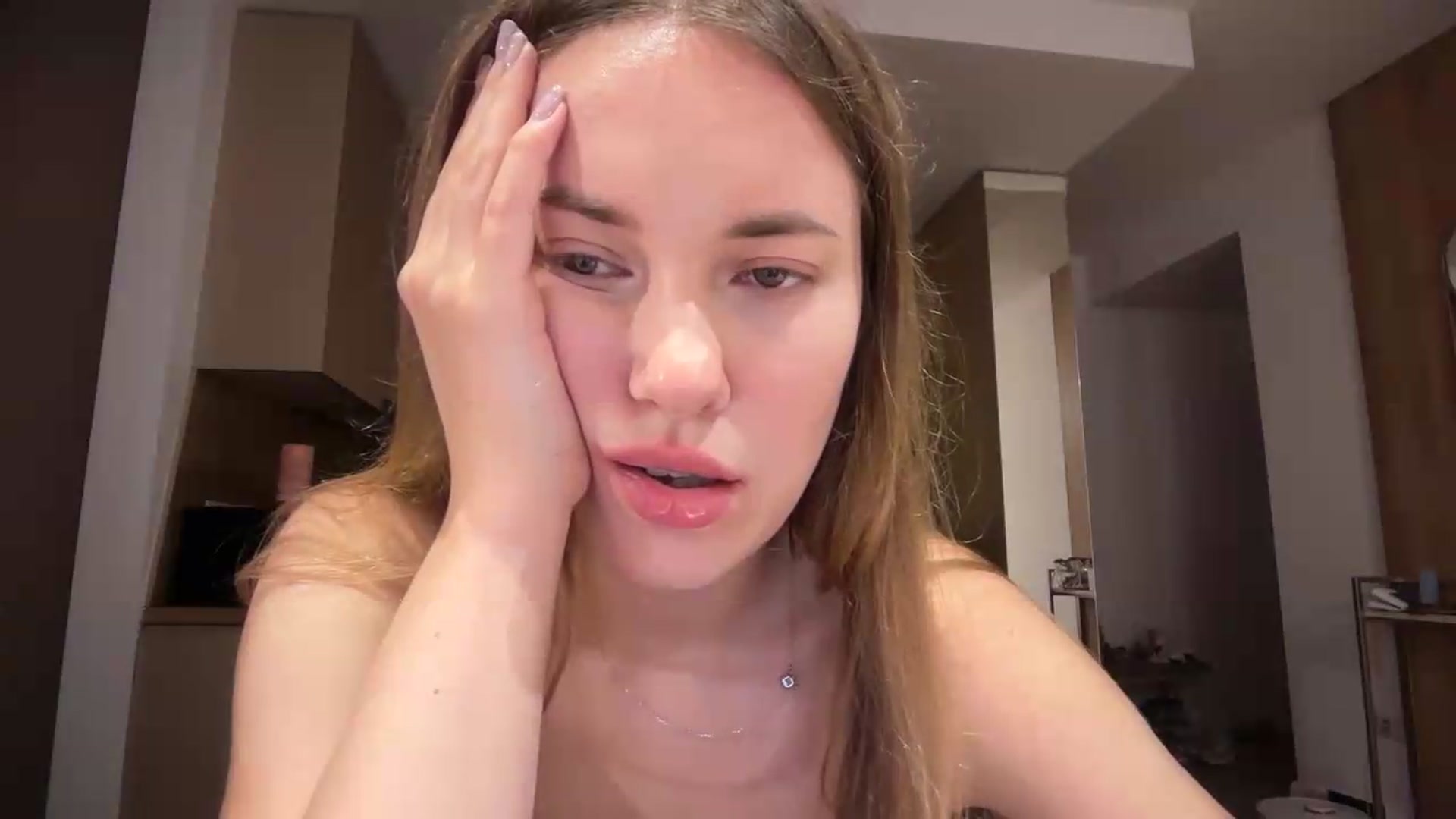 Gallery image thumbnail from SkySunFlower's myfreecams stream on, 08/14/2026, 03:01 image 6 of 20