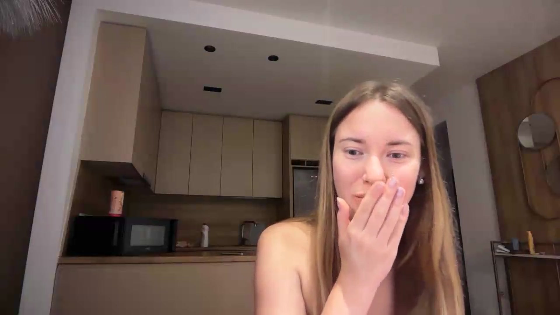 Gallery image thumbnail from SkySunFlower's myfreecams stream on, 08/14/2026, 04:21 image 10 of 20