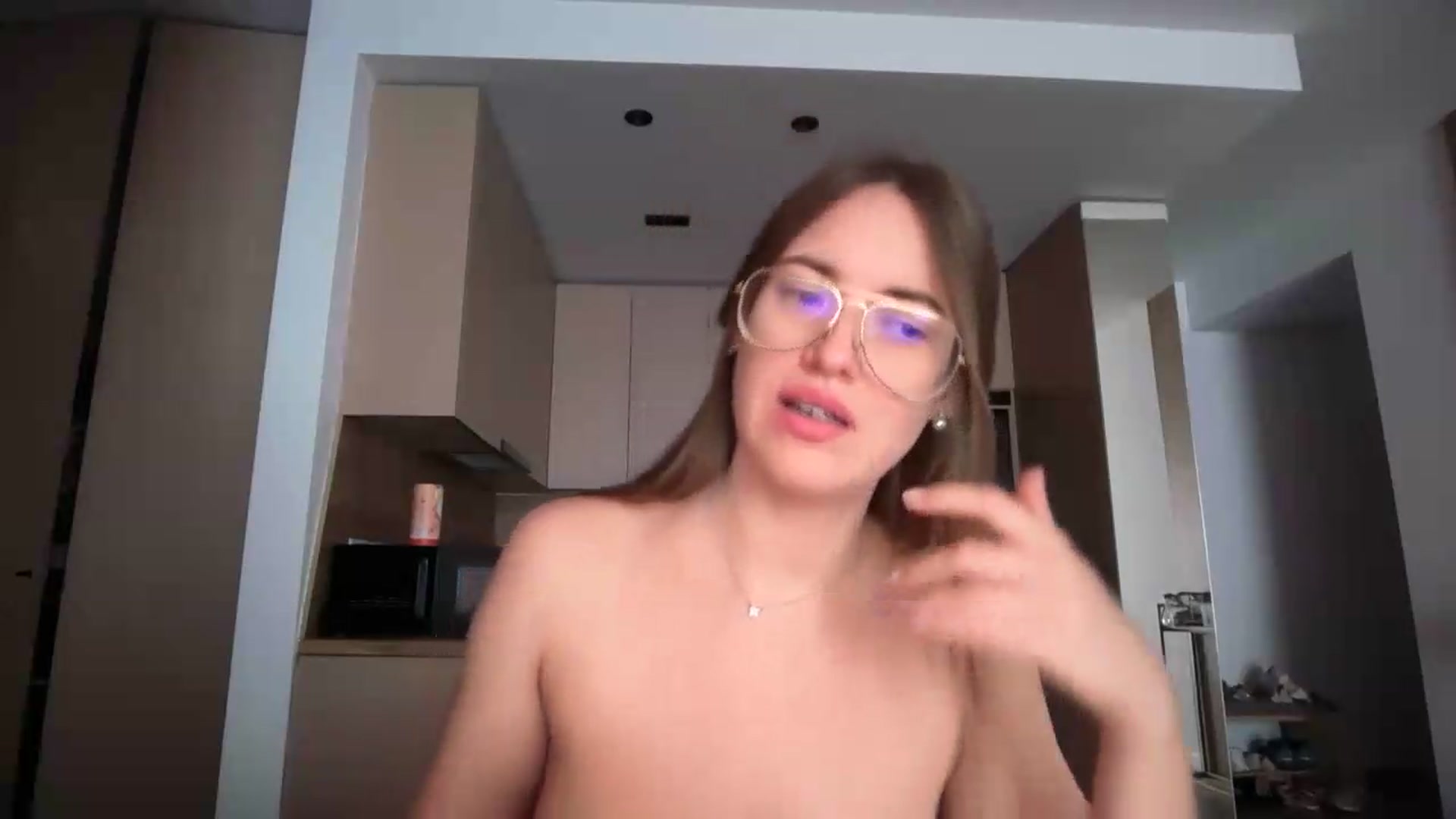 Gallery image thumbnail from SkySunFlower's myfreecams stream on, 08/14/2026, 05:26 image 17 of 20