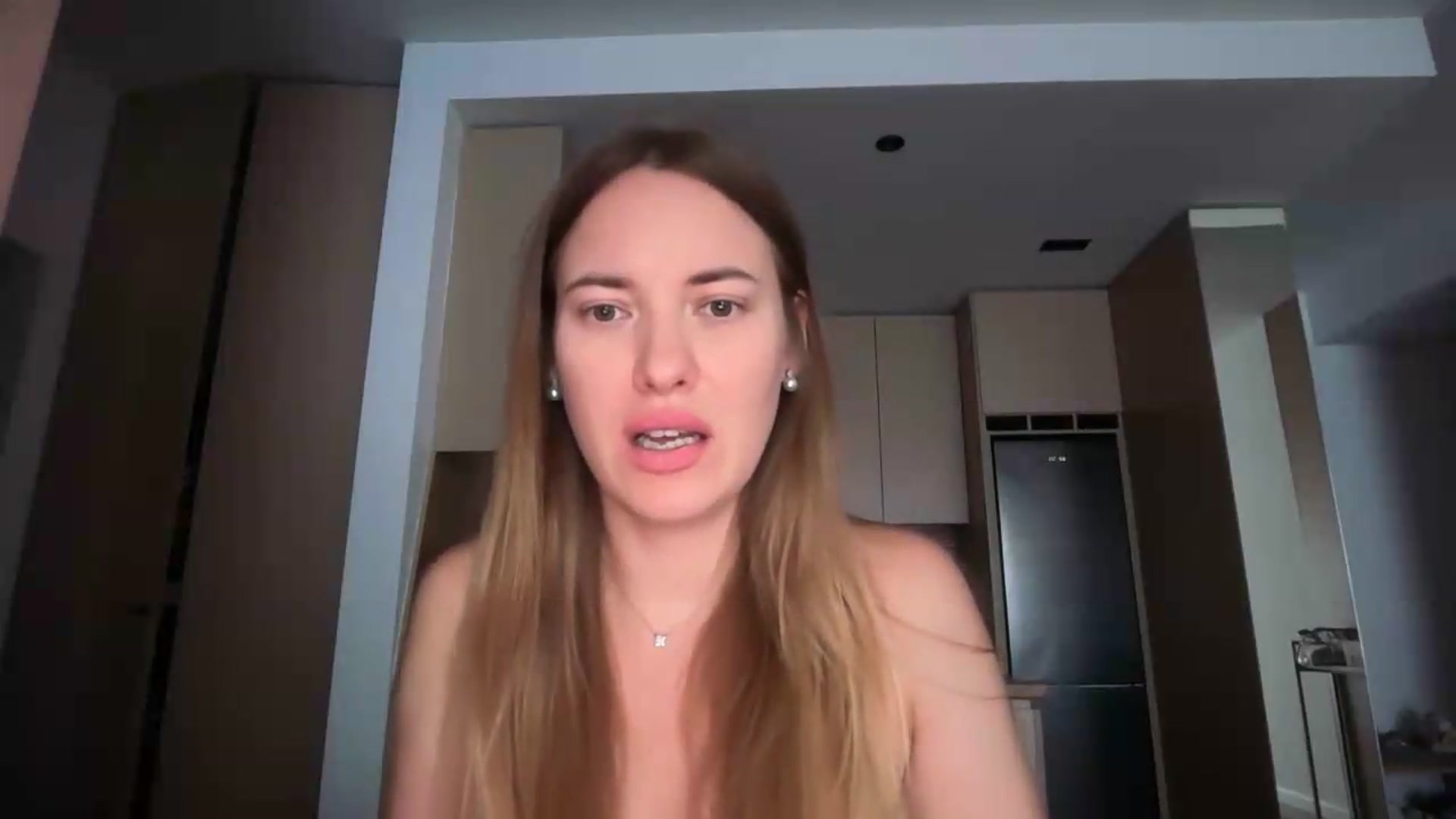 Gallery image thumbnail from SkySunFlower's myfreecams stream on, 08/14/2026, 05:26 image 2 of 20