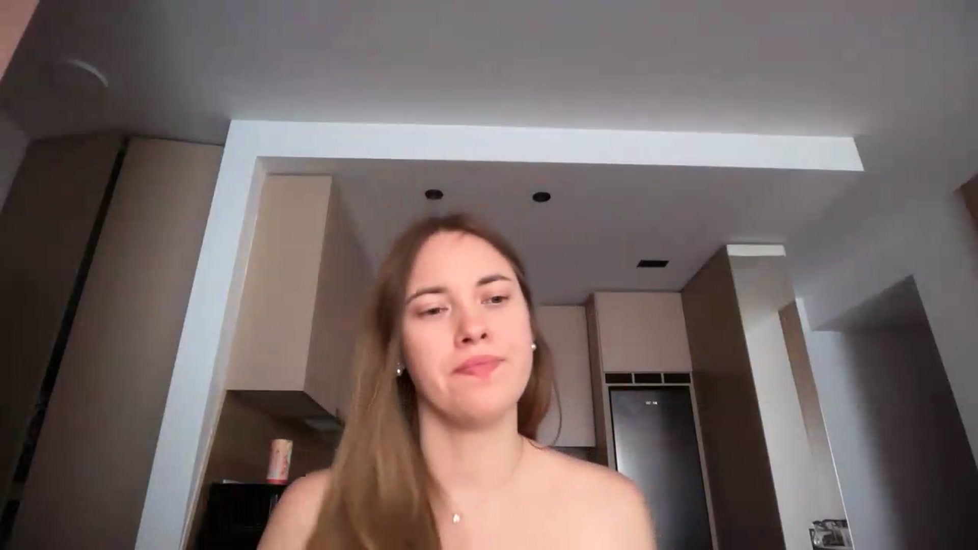 Gallery image thumbnail from SkySunFlower's myfreecams stream on, 08/14/2026, 06:44 image 14 of 20
