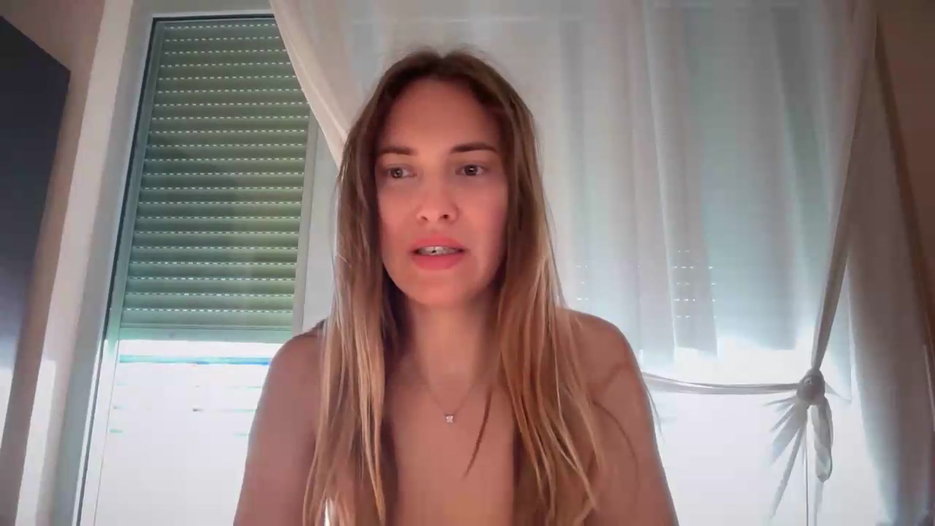 Gallery image thumbnail from SkySunFlower's myfreecams stream on, 08/18/2026, 06:29 image 6 of 20