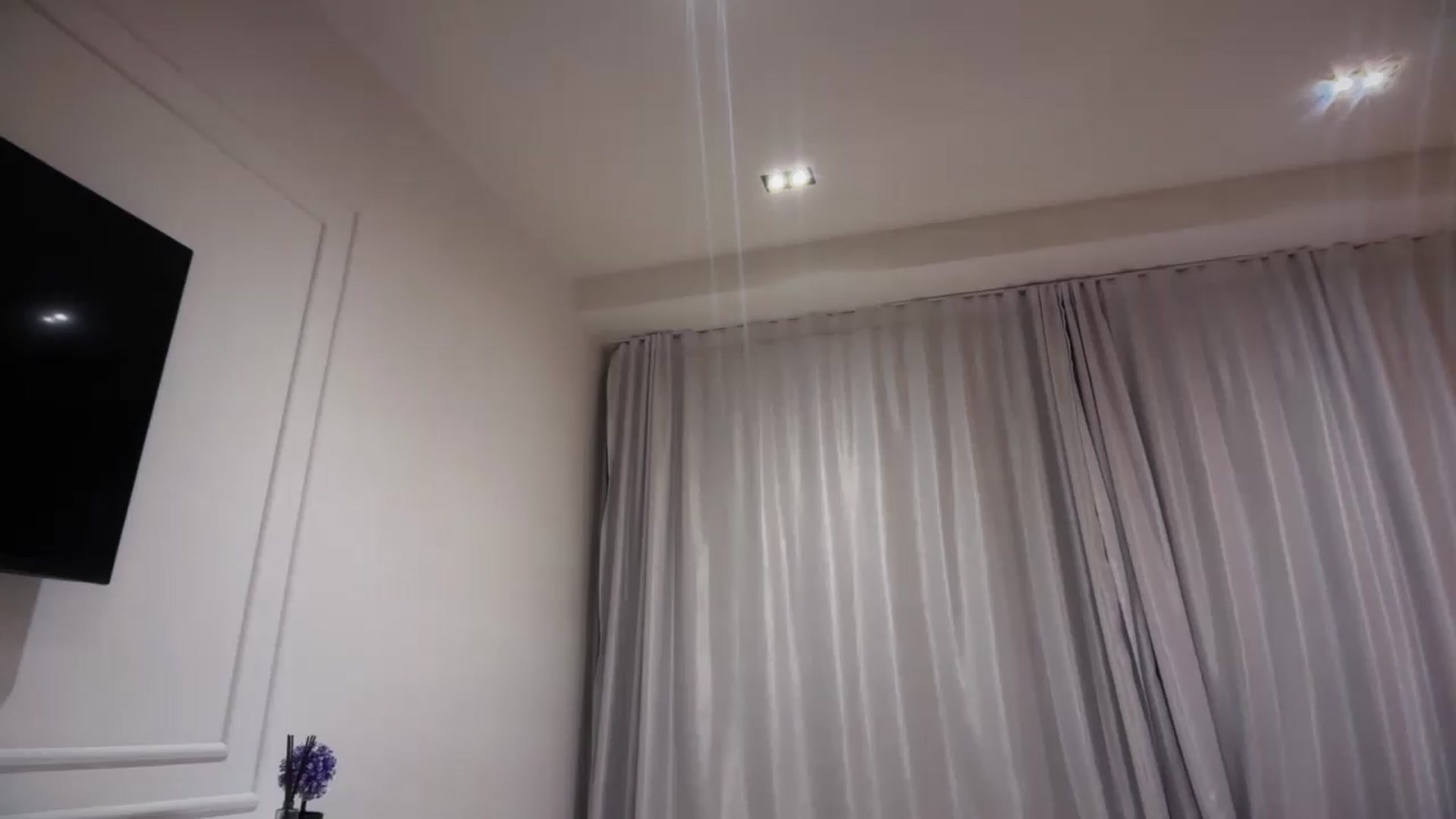 Gallery image thumbnail from SkySunFlower's myfreecams stream on, 08/23/2026, 01:38 image 1 of 20
