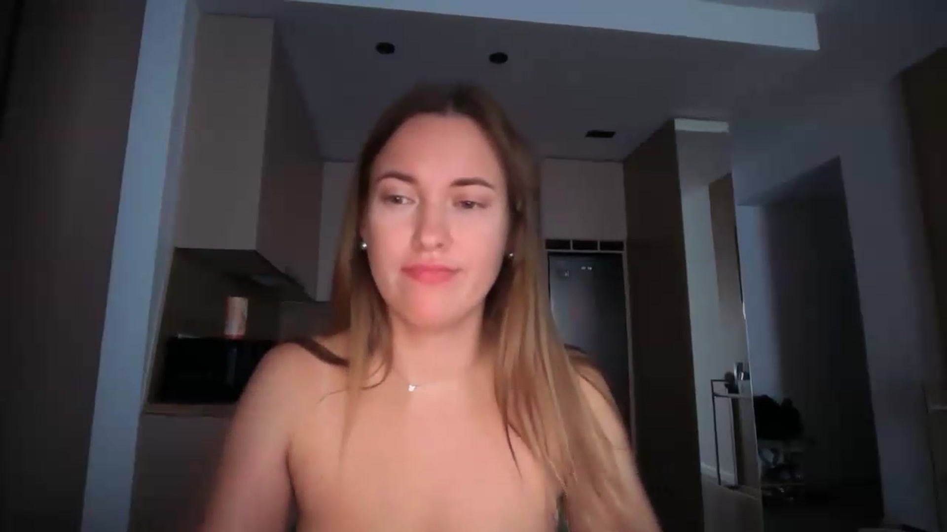 Gallery image thumbnail from SkySunFlower's myfreecams stream on, 08/24/2026, 04:58 image 20 of 20