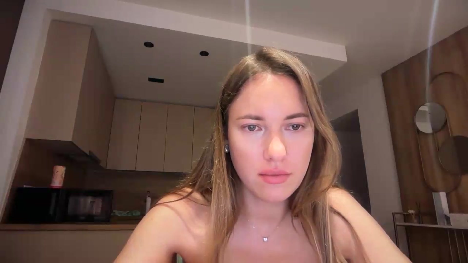 Gallery image thumbnail from SkySunFlower's myfreecams stream on, 08/28/2026, 03:30 image 13 of 20