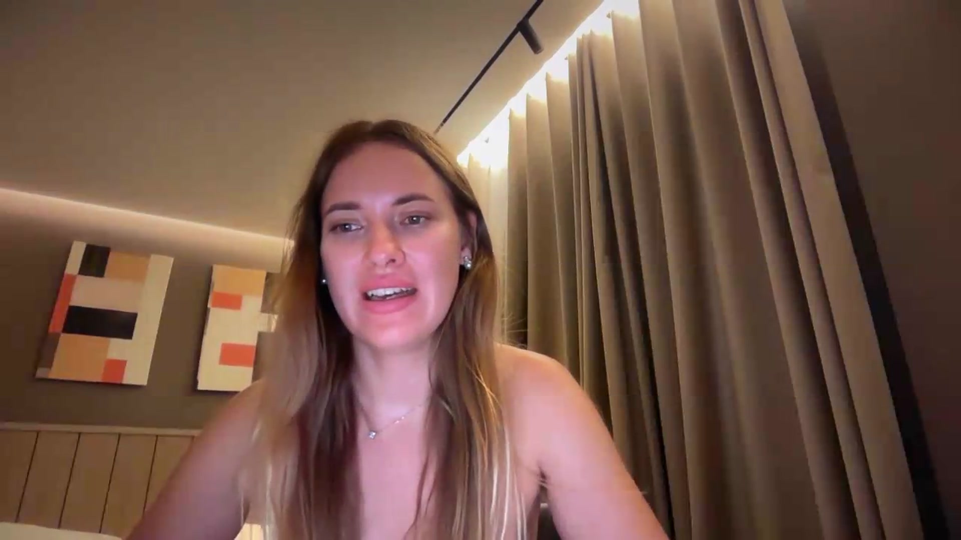 Gallery image thumbnail from SkySunFlower's myfreecams stream on, 09/06/2026, 23:39 image 5 of 20