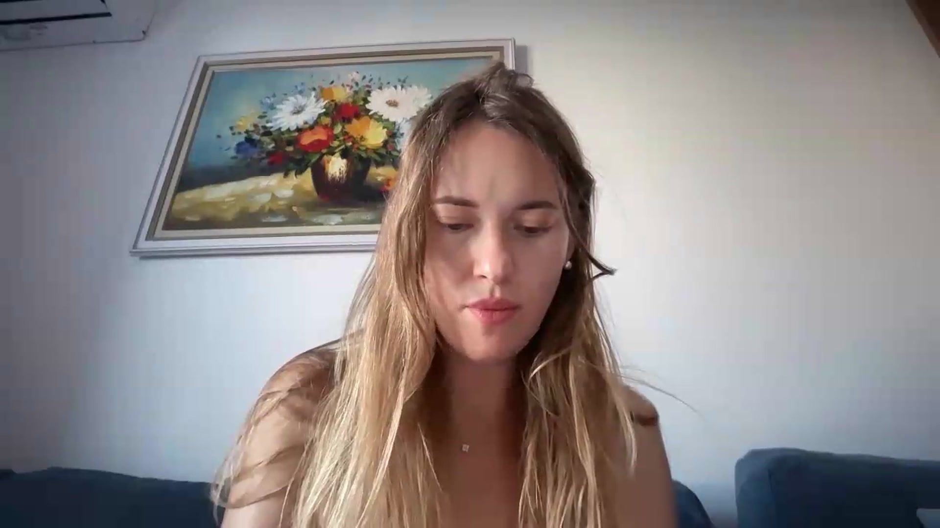 Gallery image thumbnail from SkySunFlower's myfreecams stream on, 09/08/2026, 13:58 image 11 of 20
