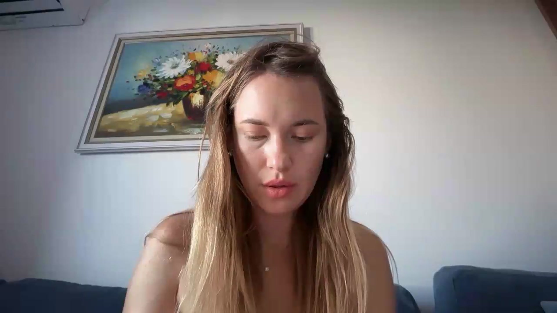 Gallery image thumbnail from SkySunFlower's myfreecams stream on, 09/08/2026, 13:58 image 9 of 20
