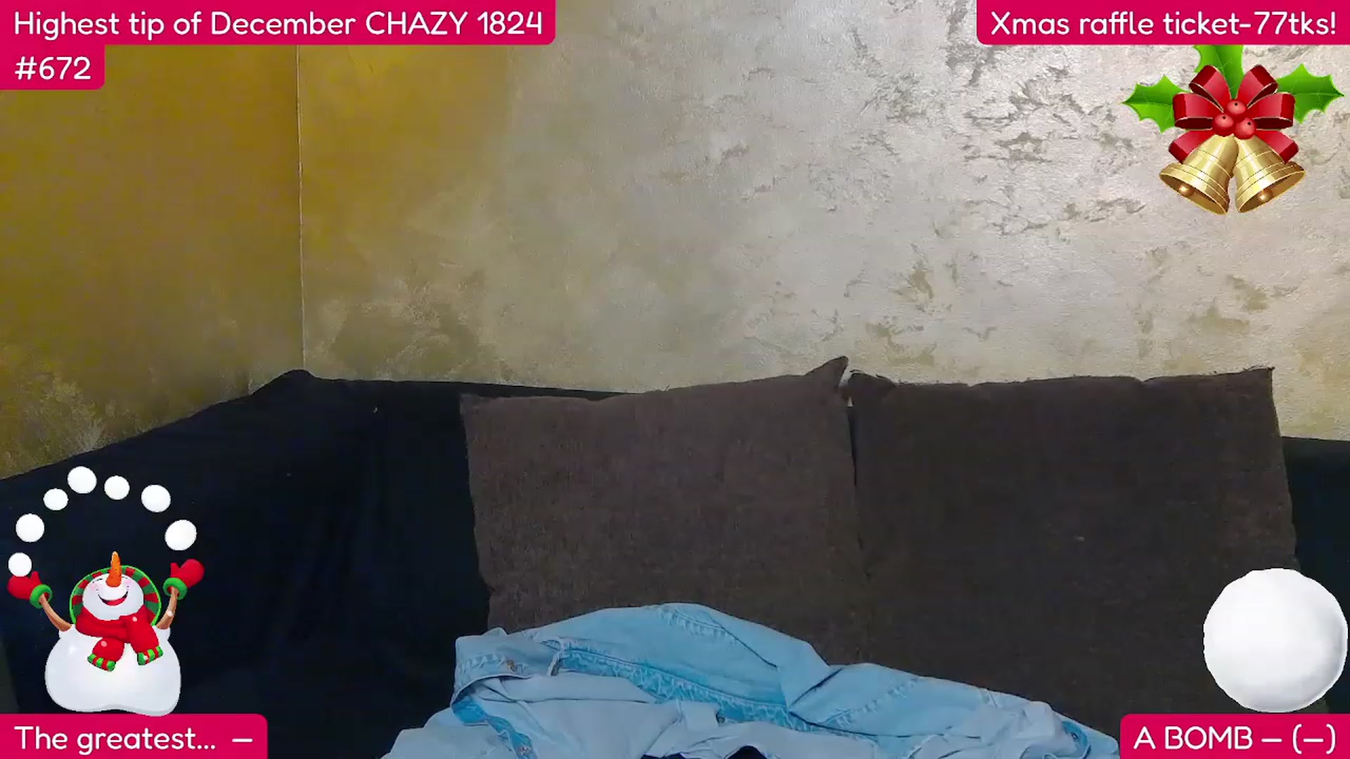 Gallery image thumbnail from SkyV_'s myfreecams stream on, 12/07/2022, 15:07 image 14 of 20