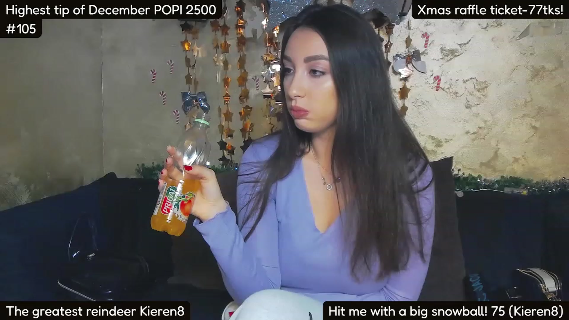 Gallery image thumbnail from SkyV_'s myfreecams stream on, 12/17/2022, 12:01 image 10 of 20