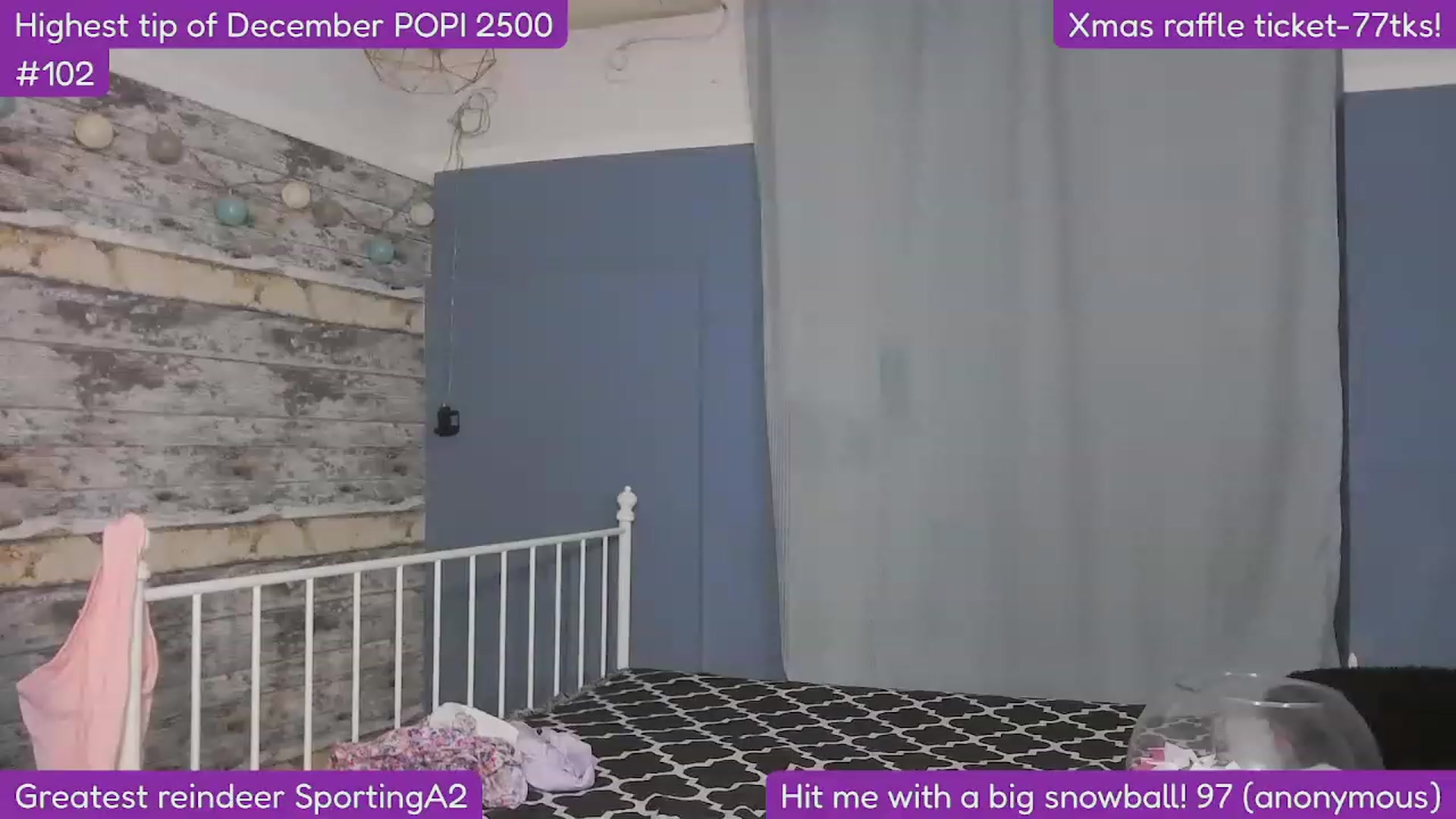 Gallery image thumbnail from SkyV_'s myfreecams stream on, 12/20/2022, 15:43 image 18 of 20