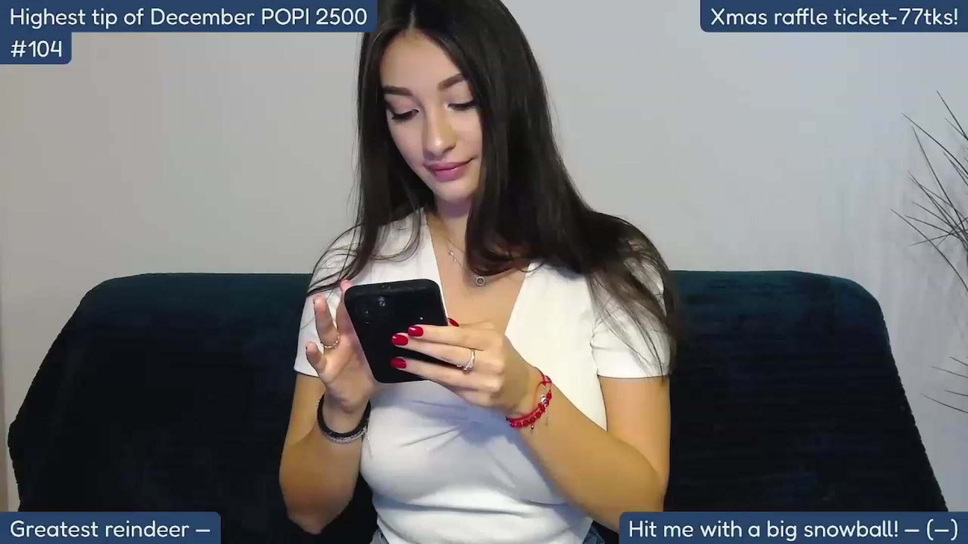 Gallery image thumbnail from SkyV_'s myfreecams stream on, 12/21/2022, 14:12 image 9 of 20