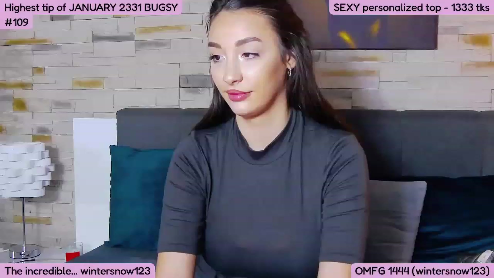 Gallery image thumbnail from SkyV_'s myfreecams stream on, 01/18/2023, 21:30 image 1 of 20
