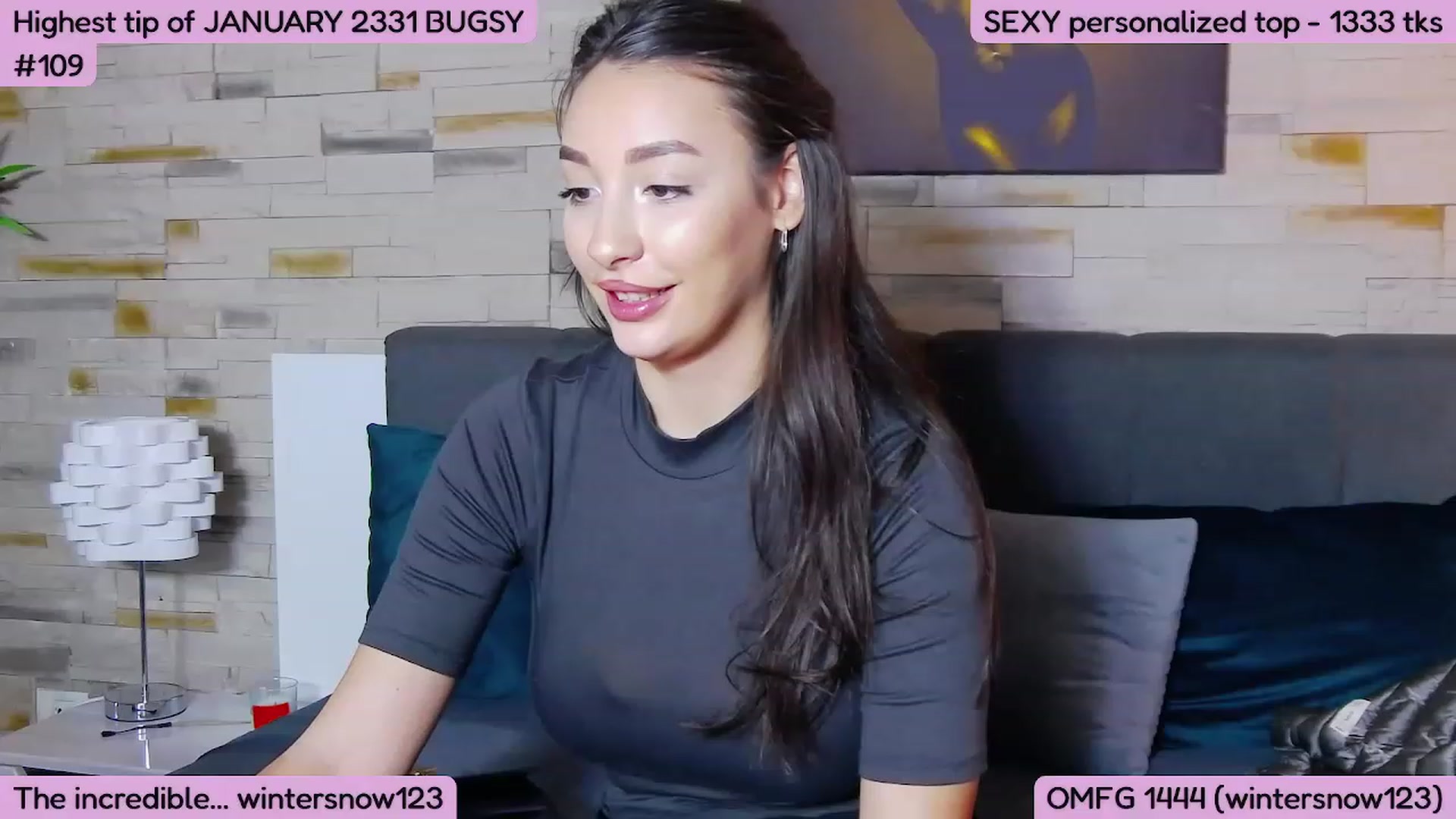 Gallery image thumbnail from SkyV_'s myfreecams stream on, 01/18/2023, 21:30 image 18 of 20
