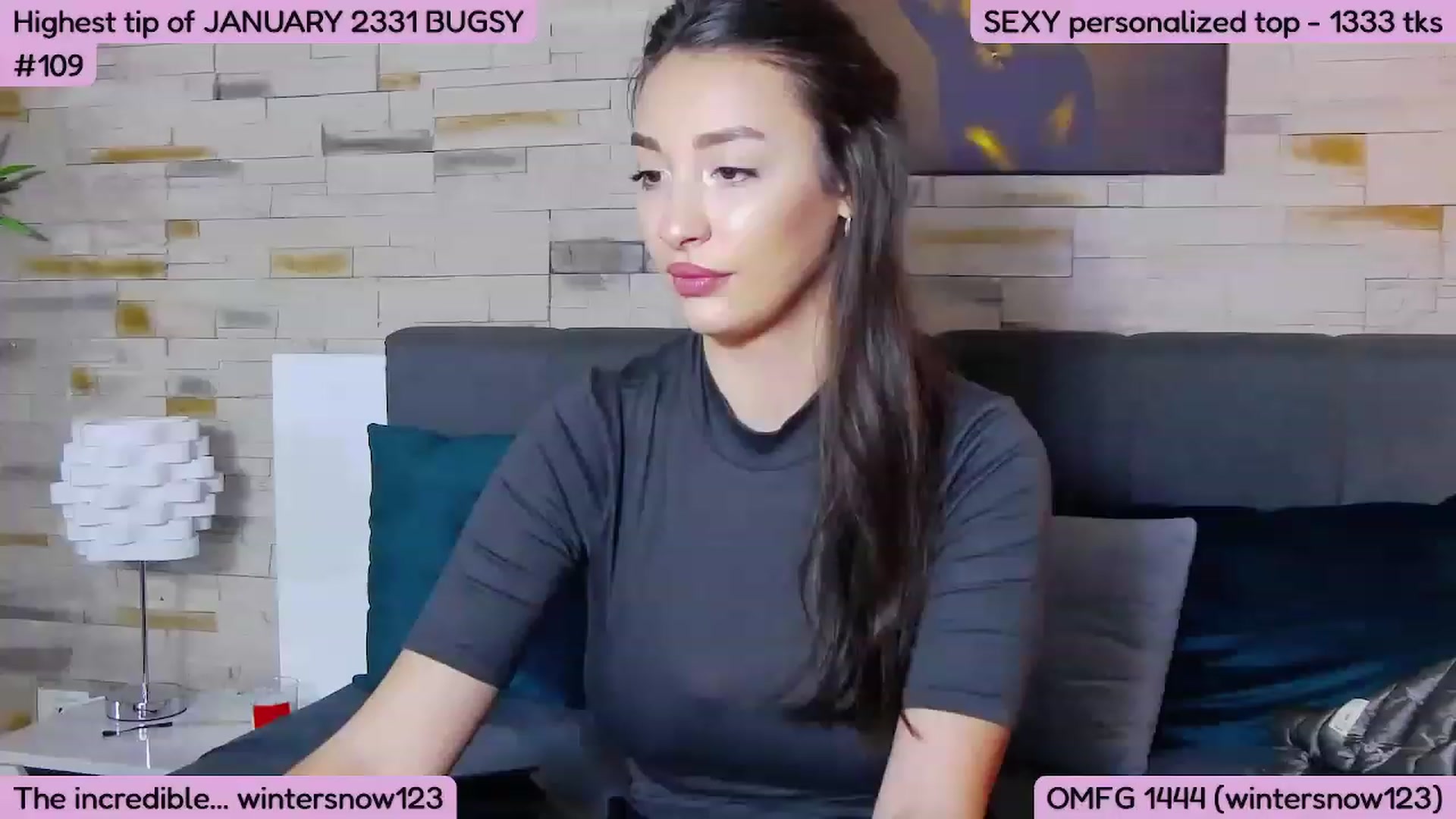 Gallery image thumbnail from SkyV_'s myfreecams stream on, 01/18/2023, 21:30 image 9 of 20