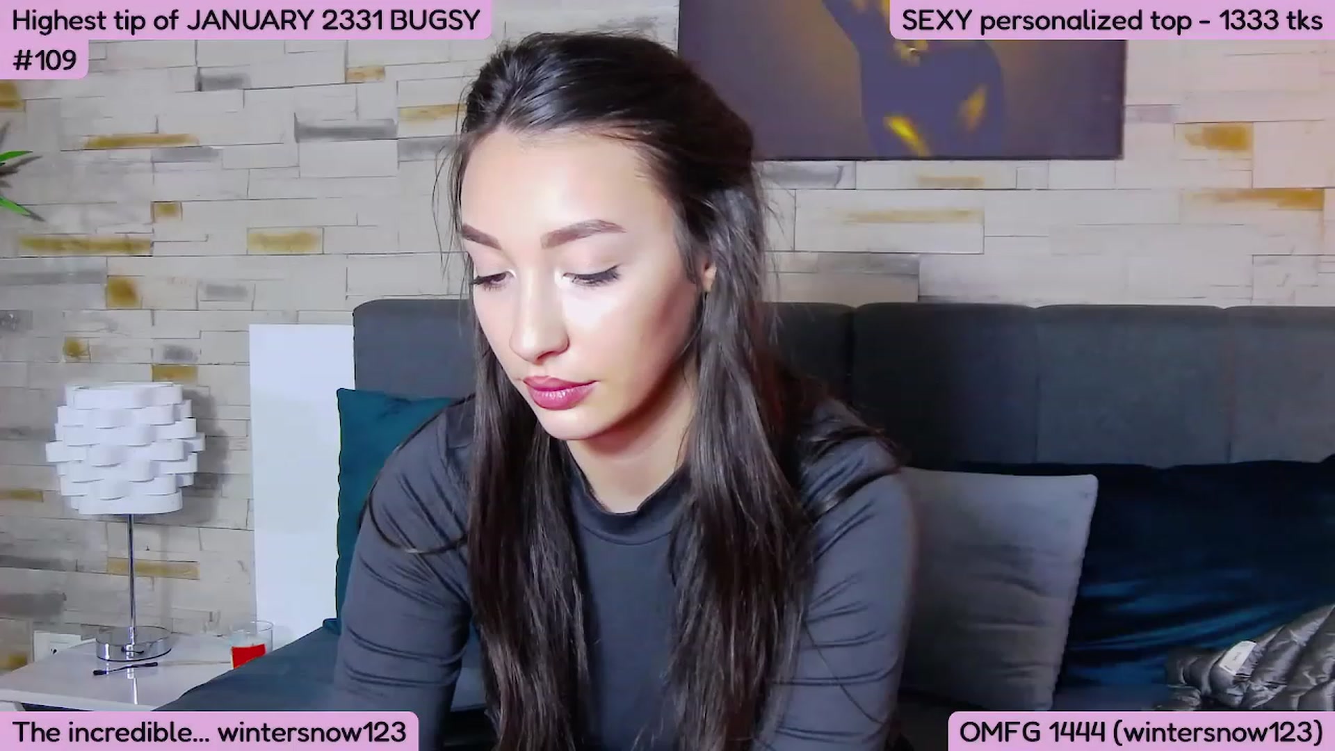 Gallery image thumbnail from SkyV_'s myfreecams stream on, 01/18/2023, 21:30 image 3 of 20