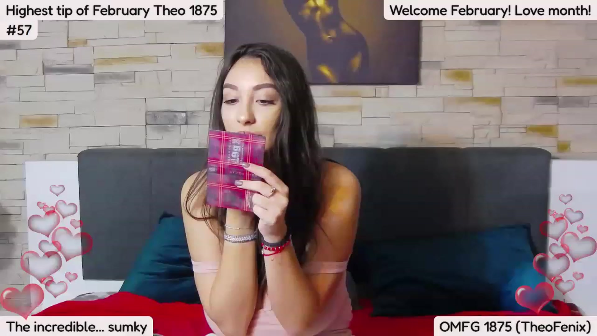Gallery image thumbnail from SkyV_'s myfreecams stream on, 02/01/2023, 17:28 image 4 of 20