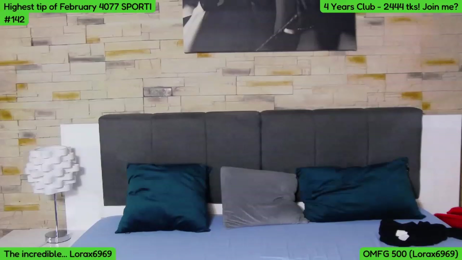 Gallery image thumbnail from SkyV_'s myfreecams stream on, 02/25/2023, 18:09 image 6 of 20