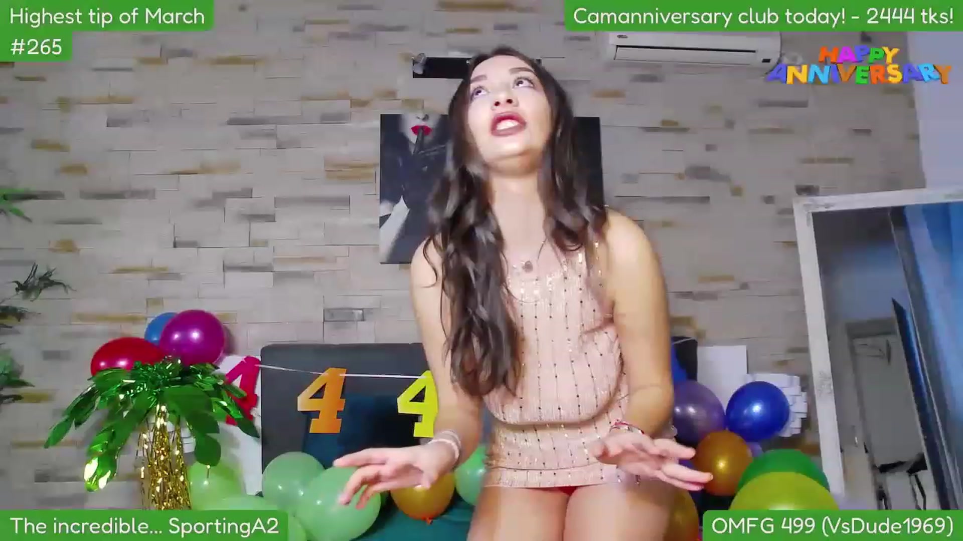 Gallery image thumbnail from SkyV_'s myfreecams stream on, 03/04/2023, 18:12 image 7 of 20