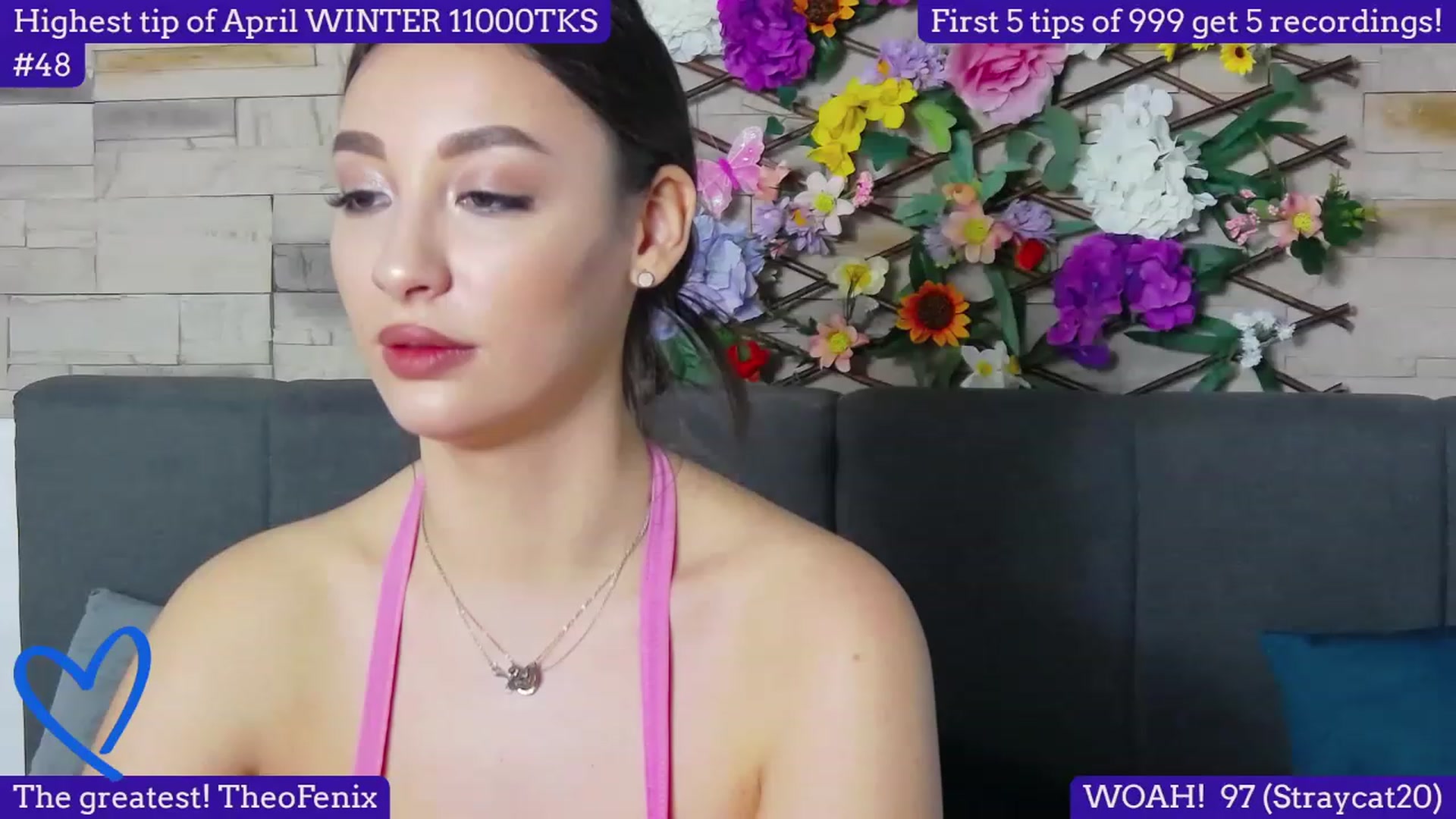 Gallery image thumbnail from SkyV_'s myfreecams stream on, 04/06/2023, 19:34 image 16 of 20
