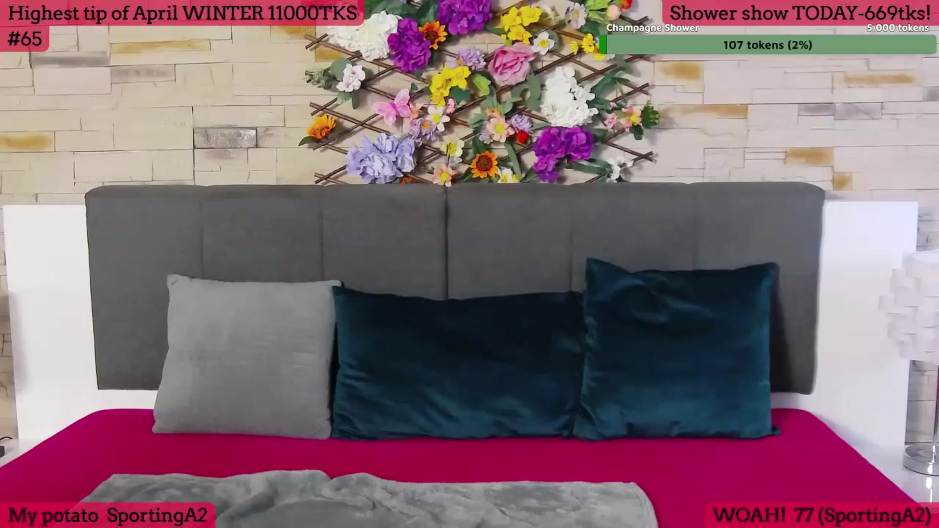 Gallery image thumbnail from SkyV_'s myfreecams stream on, 04/21/2023, 14:32 image 14 of 20
