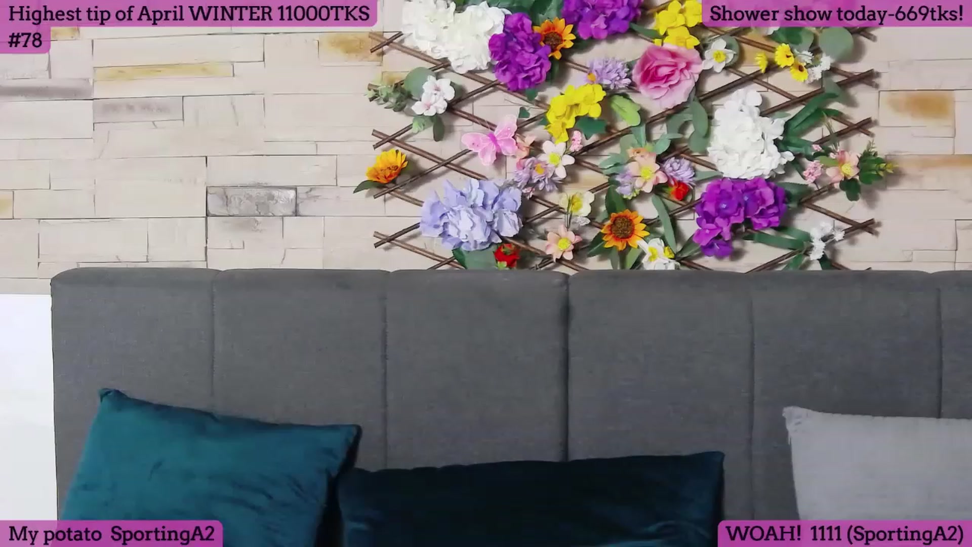 Gallery image thumbnail from SkyV_'s myfreecams stream on, 04/25/2023, 19:43 image 18 of 20