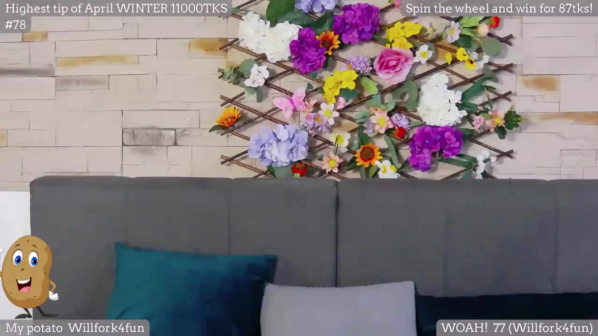Gallery image thumbnail from SkyV_'s myfreecams stream on, 04/26/2023, 14:40 image 10 of 20