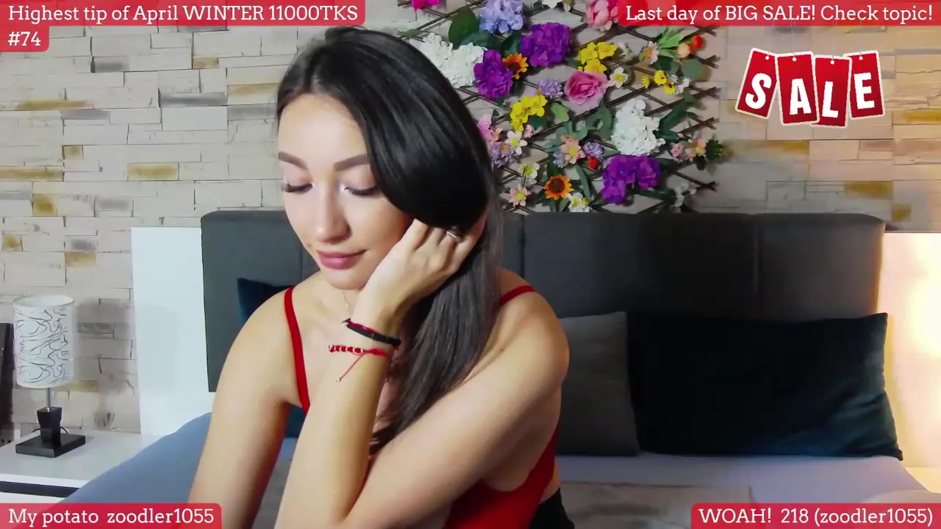 Gallery image thumbnail from SkyV_'s myfreecams stream on, 04/27/2023, 18:36 image 10 of 20