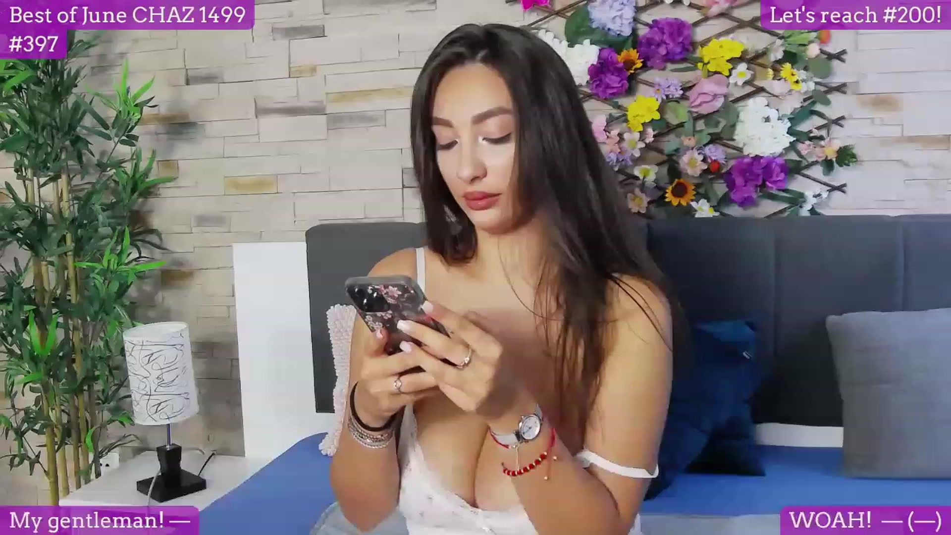 Gallery image thumbnail from SkyV_'s myfreecams stream on, 06/06/2023, 13:28 image 9 of 20