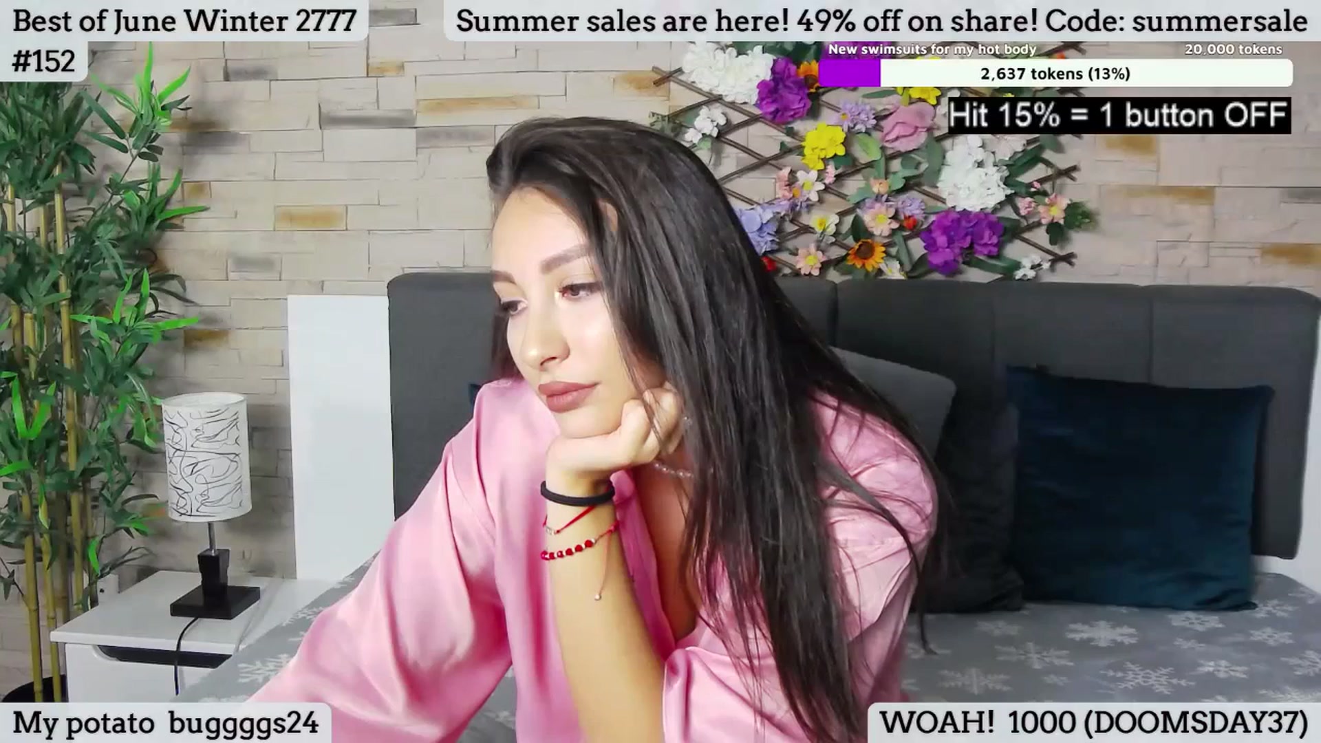 Gallery image thumbnail from SkyV_'s myfreecams stream on, 06/28/2023, 17:29 image 15 of 20