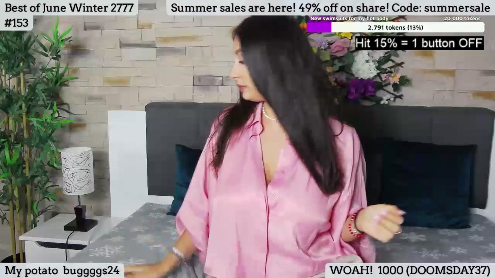 Gallery image thumbnail from SkyV_'s myfreecams stream on, 06/28/2023, 18:15 image 20 of 20