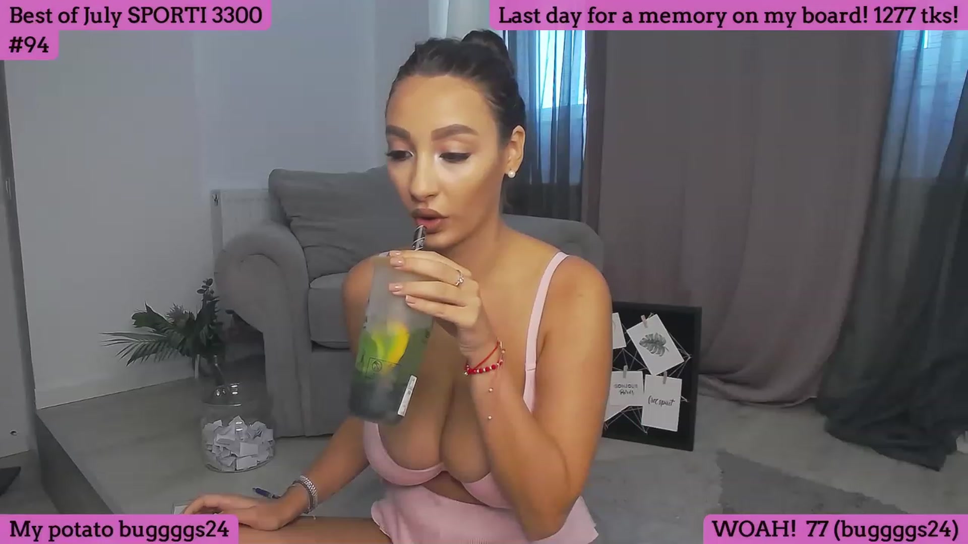Gallery image thumbnail from SkyV_'s myfreecams stream on, 07/16/2023, 14:57 image 10 of 20