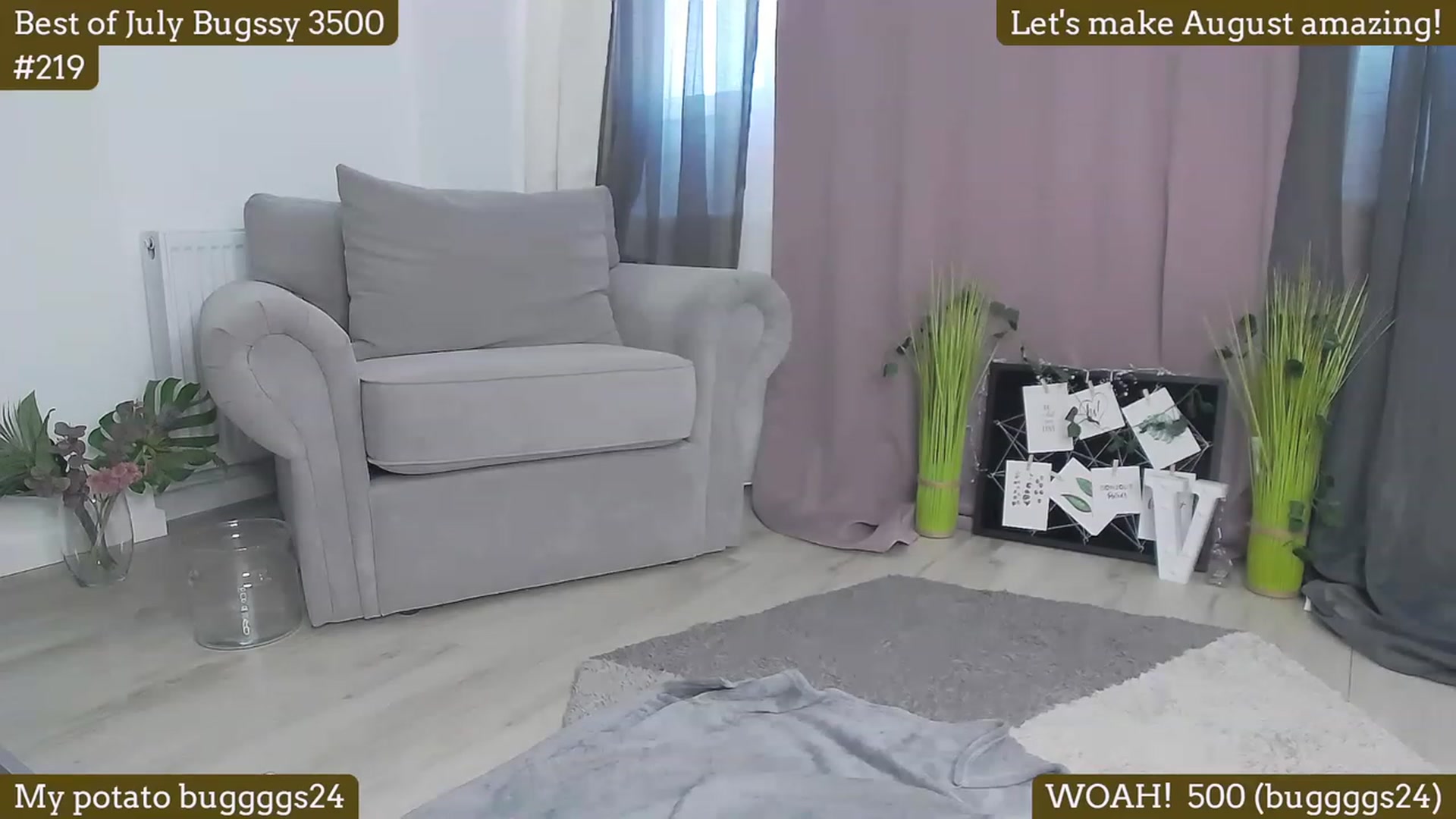 Gallery image thumbnail from SkyV_'s myfreecams stream on, 08/01/2023, 15:47 image 15 of 20