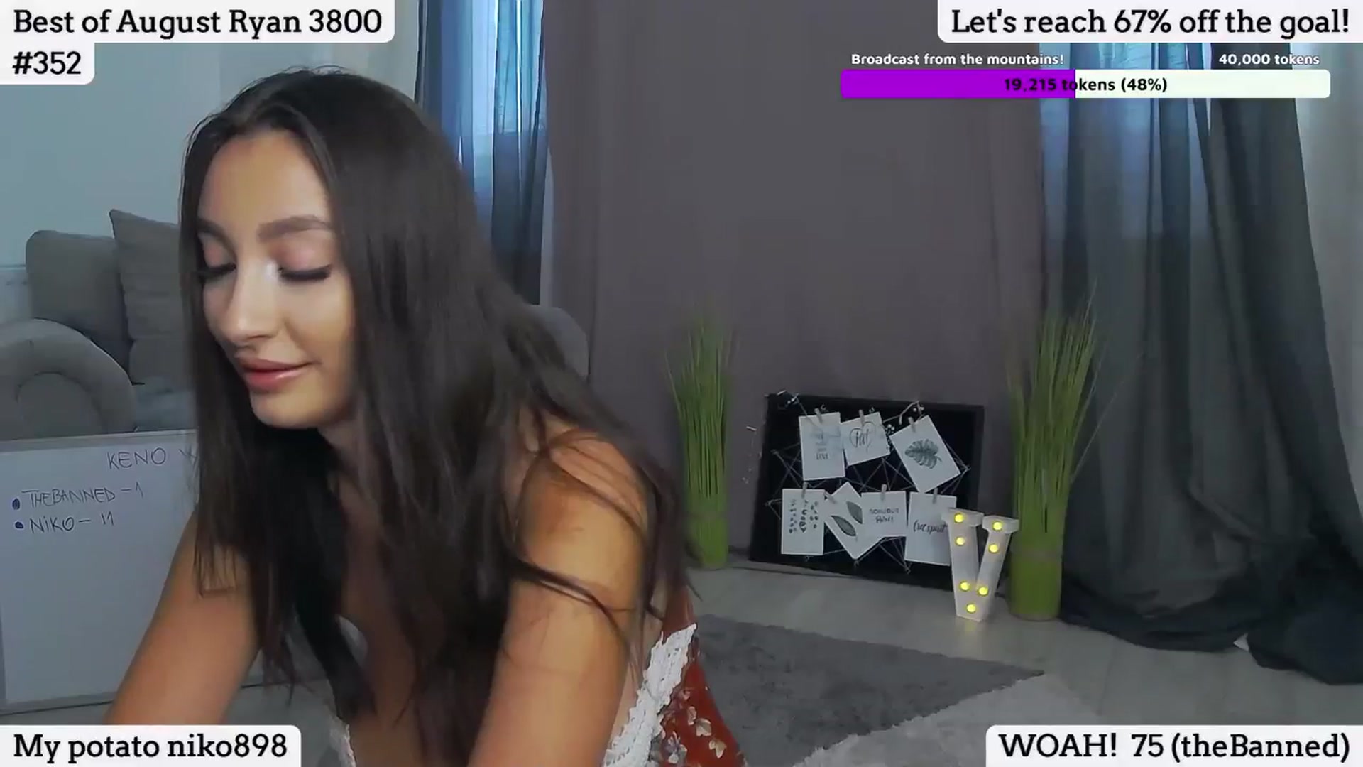 Gallery image thumbnail from SkyV_'s myfreecams stream on, 08/07/2023, 16:51 image 4 of 20