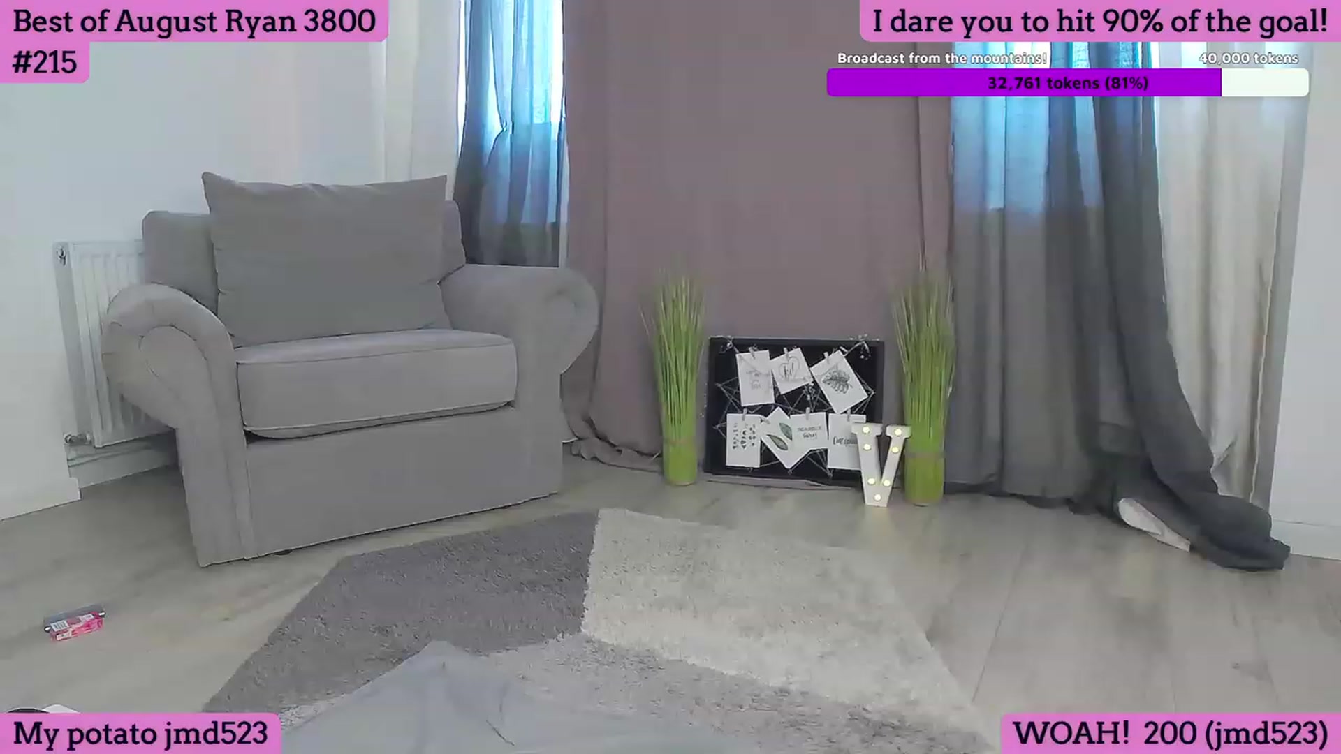 Gallery image thumbnail from SkyV_'s myfreecams stream on, 08/11/2023, 14:53 image 19 of 20