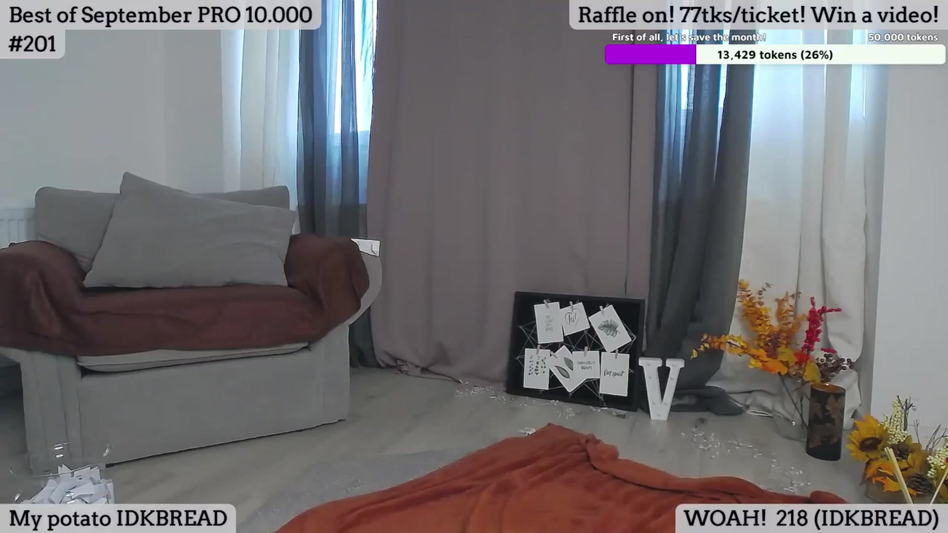 Gallery image thumbnail from SkyV_'s myfreecams stream on, 09/25/2023, 15:28 image 17 of 20