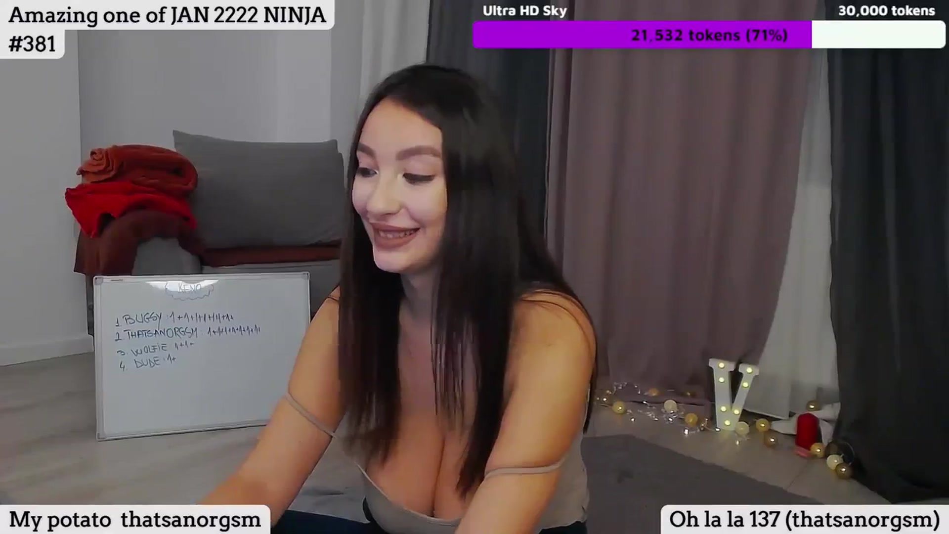 Gallery image thumbnail from SkyV_'s myfreecams stream on, 01/14/2024, 18:15 image 20 of 20