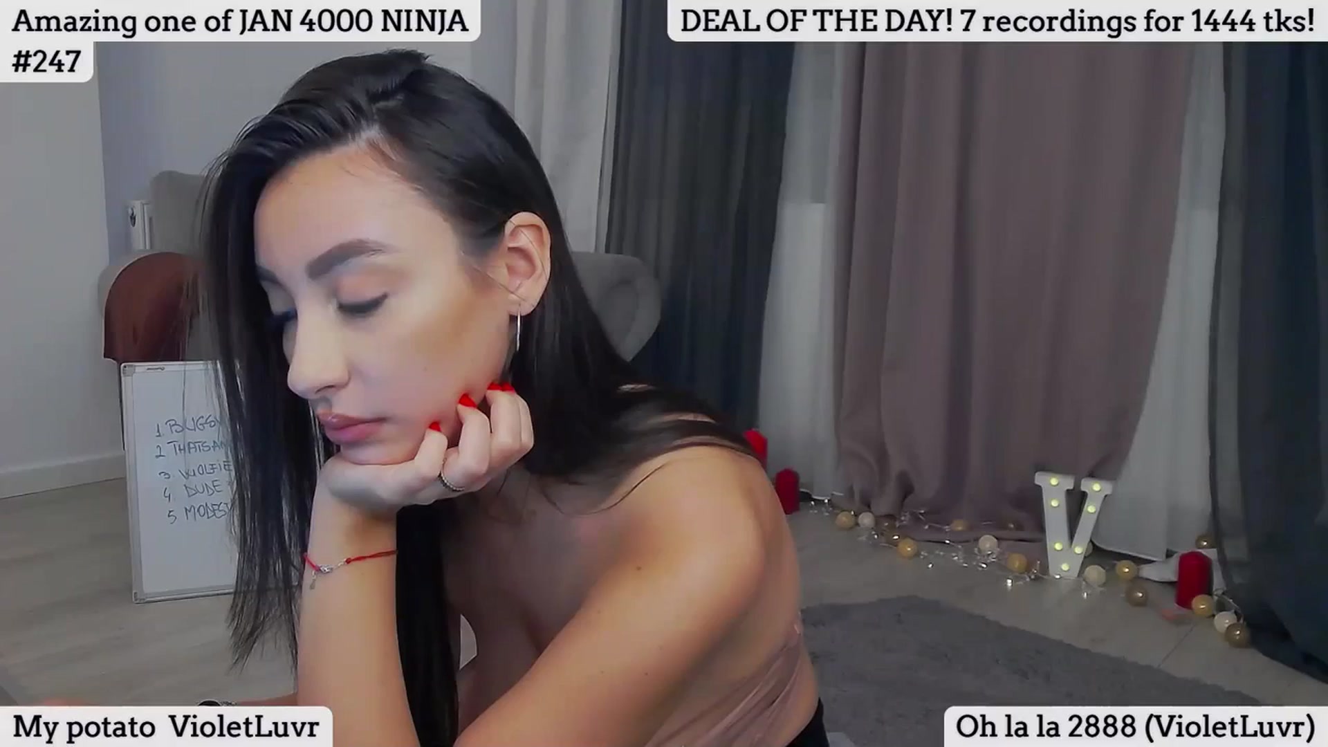 Gallery image thumbnail from SkyV_'s myfreecams stream on, 01/15/2024, 21:30 image 19 of 20