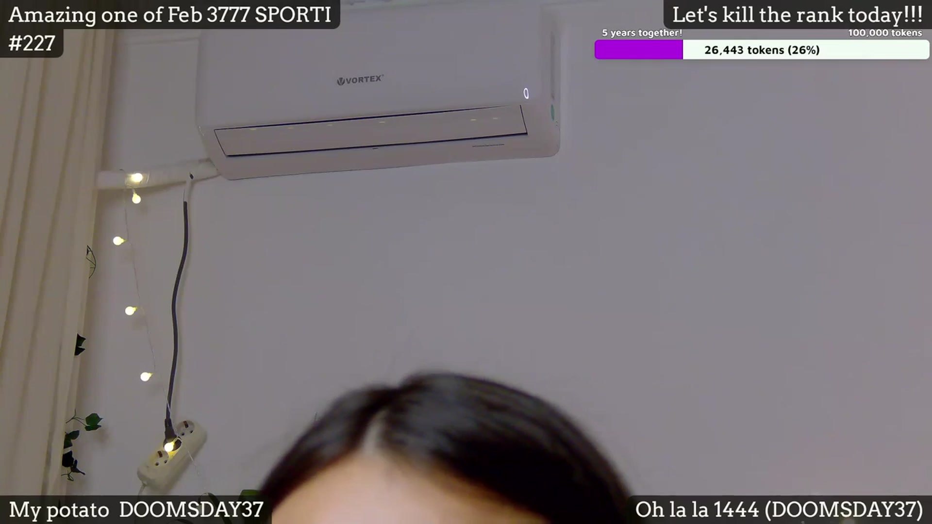Gallery image thumbnail from SkyV_'s myfreecams stream on, 02/11/2024, 20:06 image 14 of 20