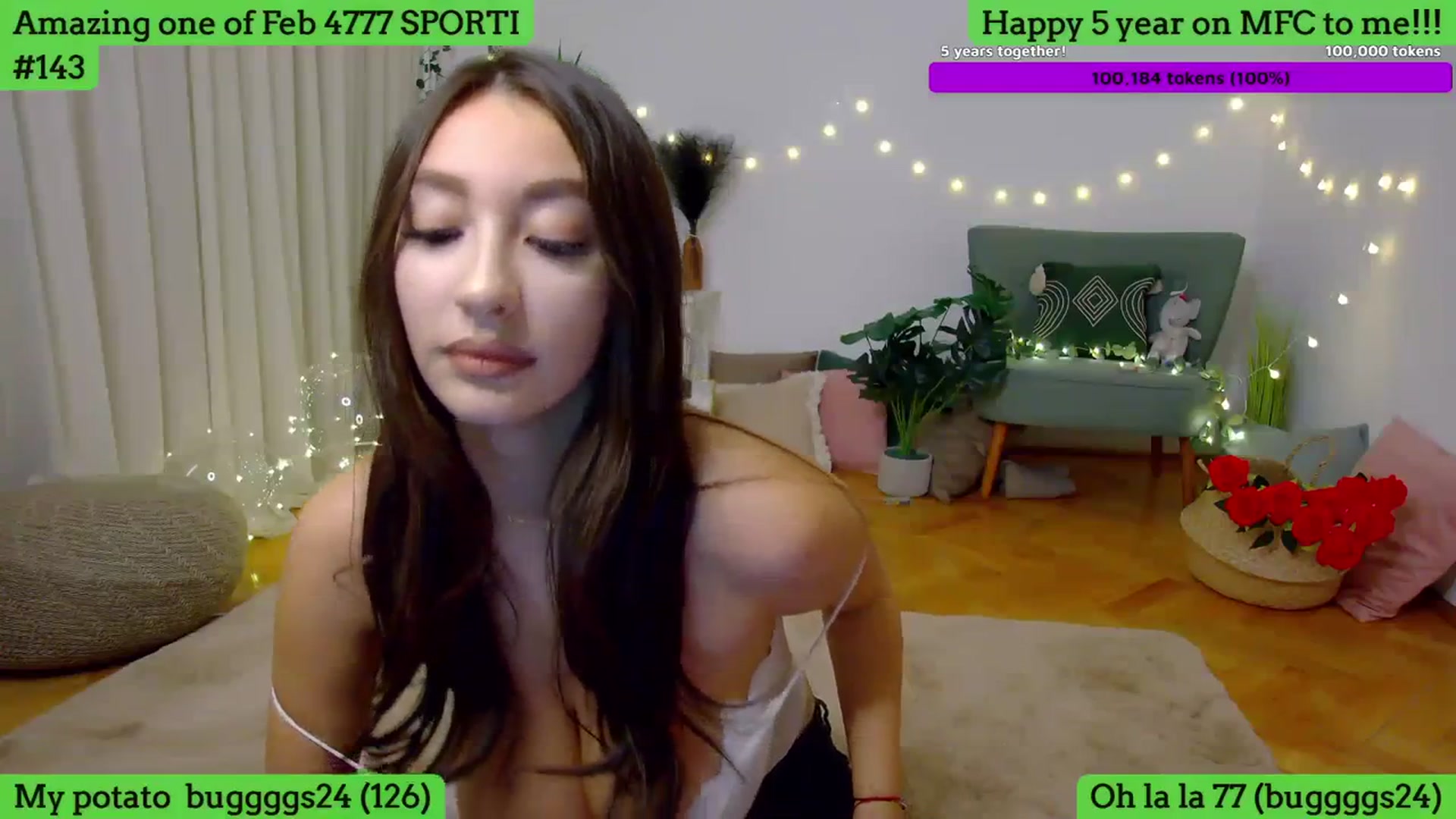 Gallery image thumbnail from SkyV_'s myfreecams stream on, 02/26/2024, 19:13 image 7 of 20
