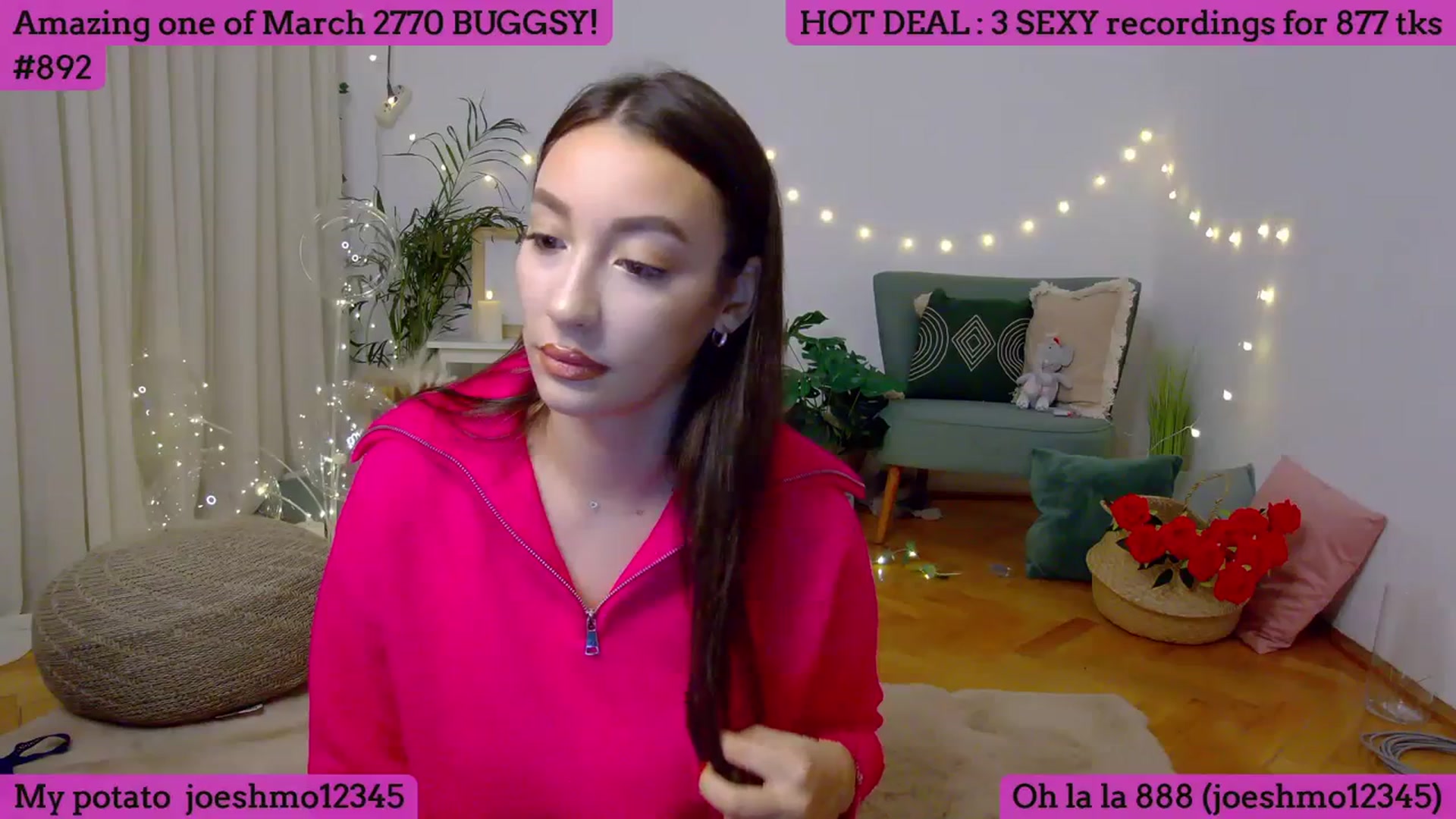 Gallery image thumbnail from SkyV_'s myfreecams stream on, 03/10/2024, 17:41 image 16 of 20