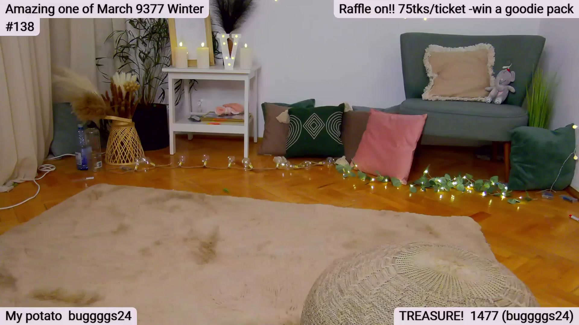 Gallery image thumbnail from SkyV_'s myfreecams stream on, 03/27/2024, 21:18 image 4 of 20